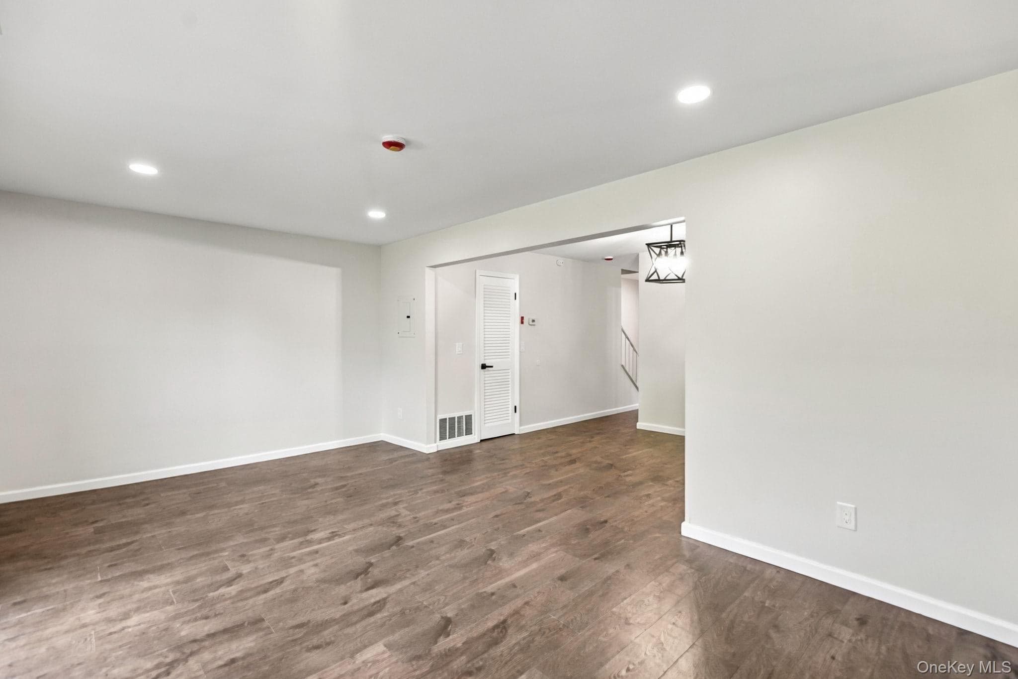 276 Temple Hill Road Unit: 1305 thumbnail 16
