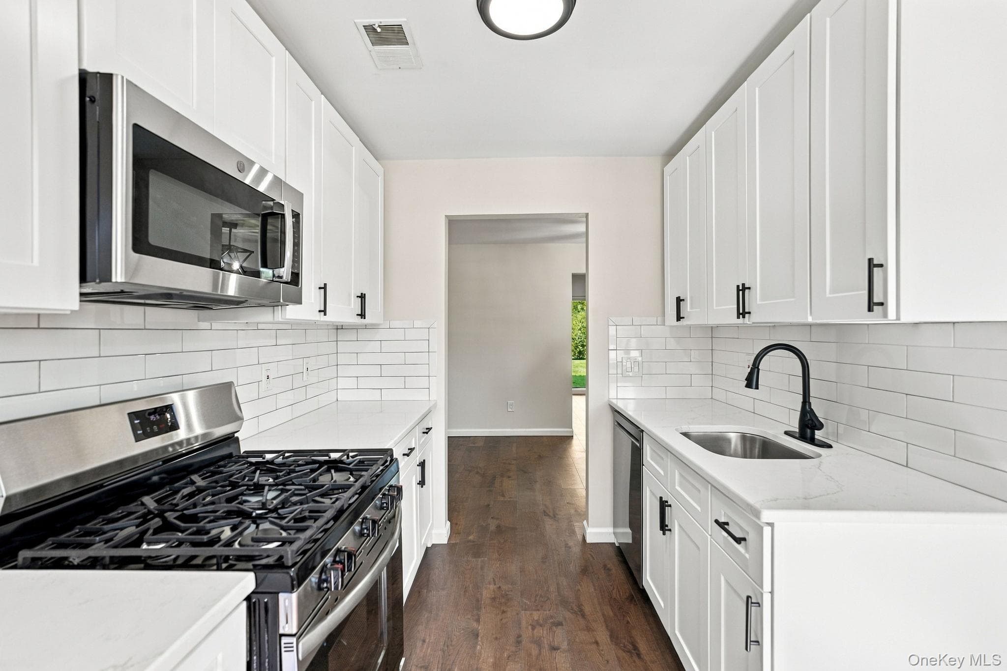 276 Temple Hill Road Unit: 1305 thumbnail 7