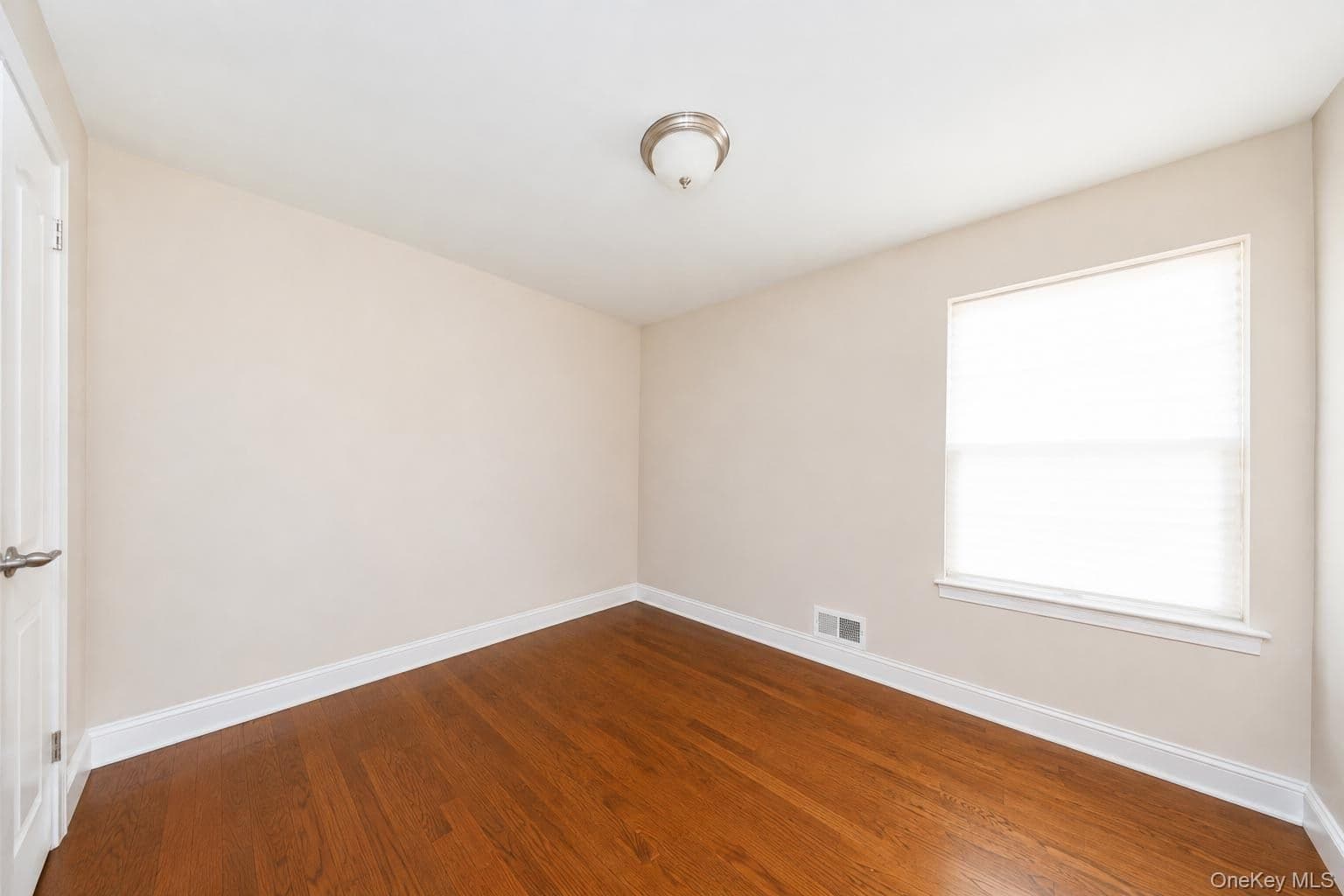 23 Wiltshire Ln LN thumbnail 16
