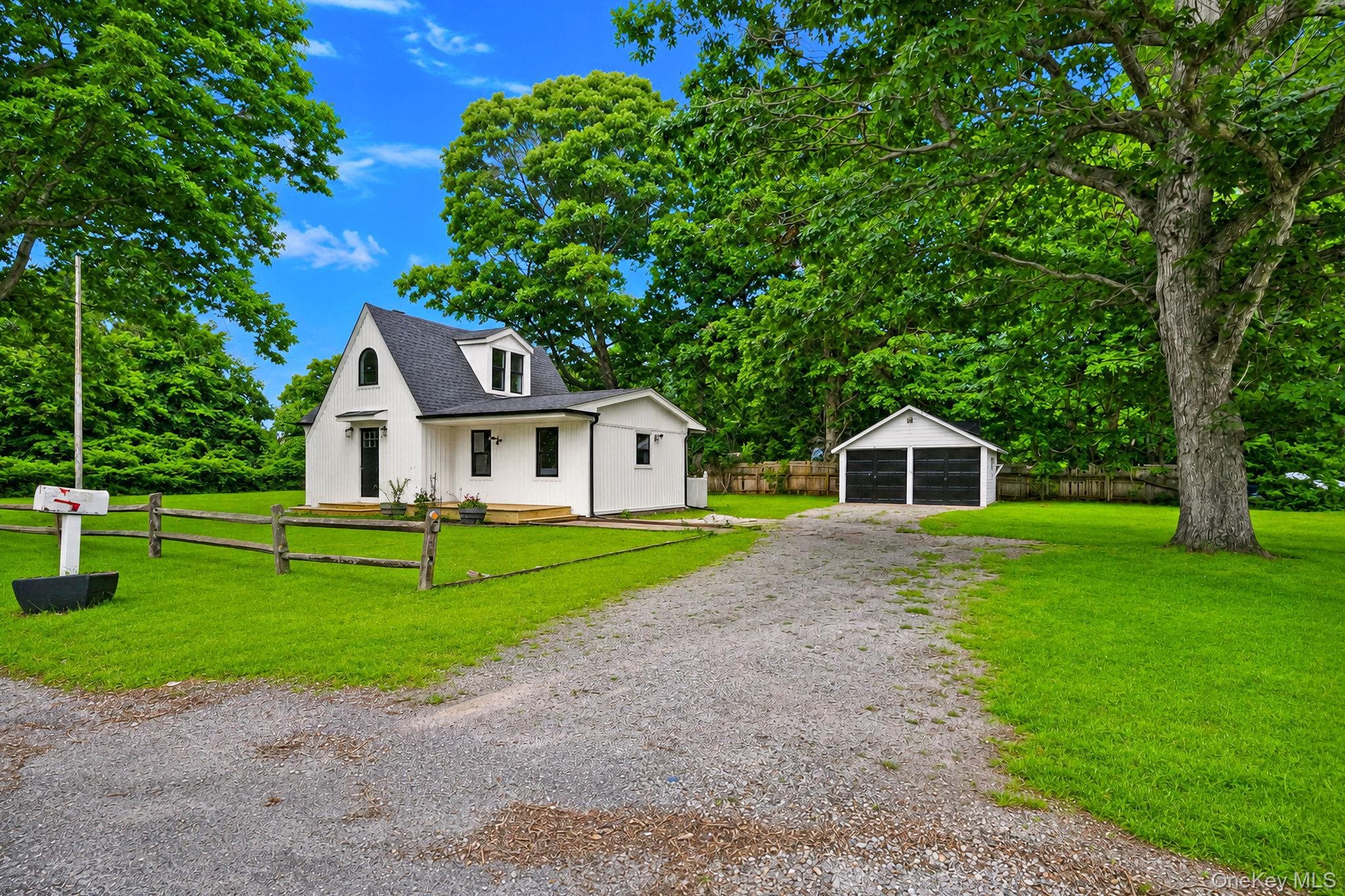 137 Elder Drive photo 1