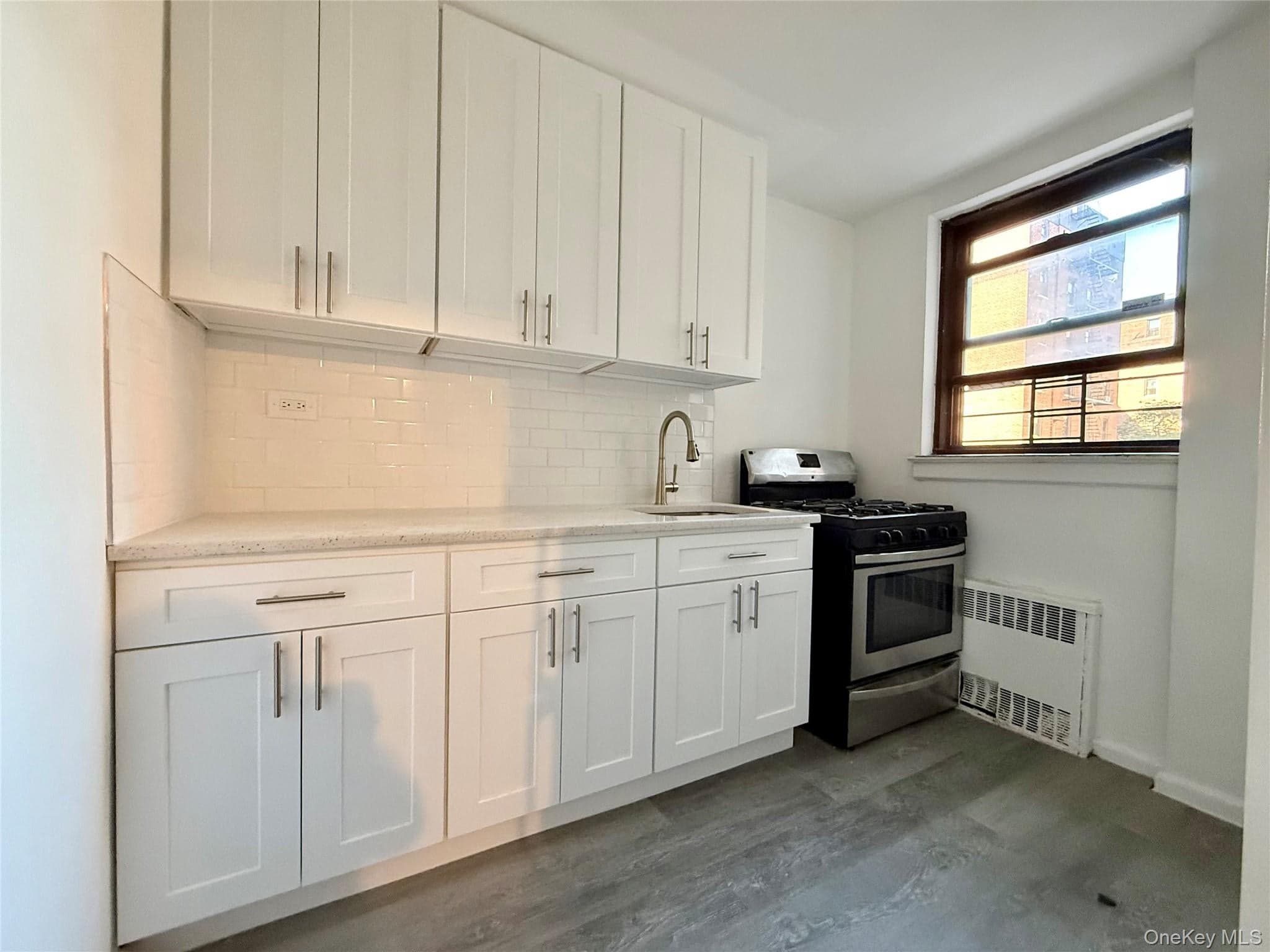 112-50 Northern Boulevard Unit: 1A thumbnail 6