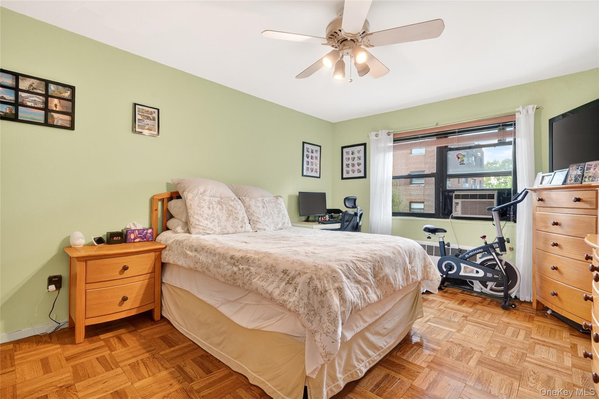 25 Shady Glen Court Unit: 2C thumbnail 8