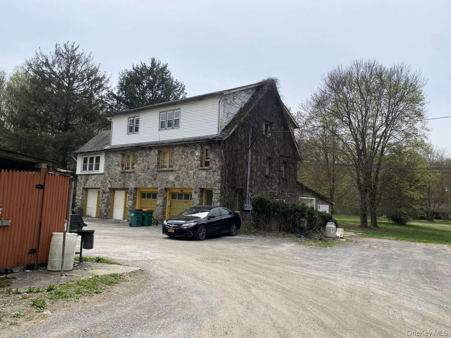 531 Creek Road thumbnail 5