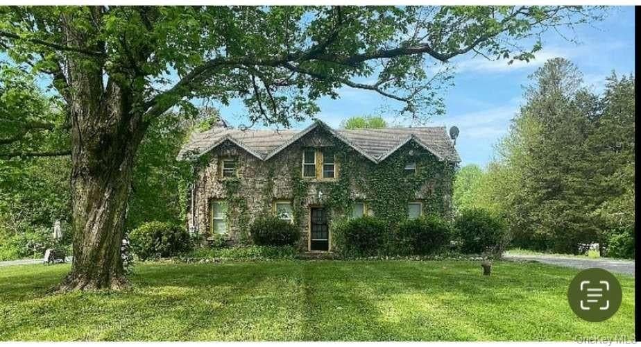 531 Creek Road, Poughkeepsie