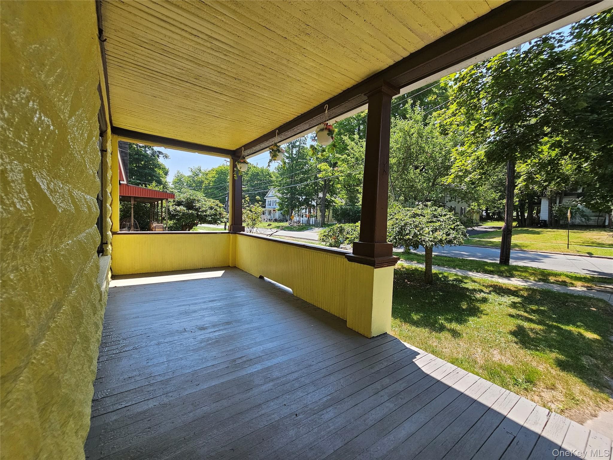 62 Clinton Avenue thumbnail 4