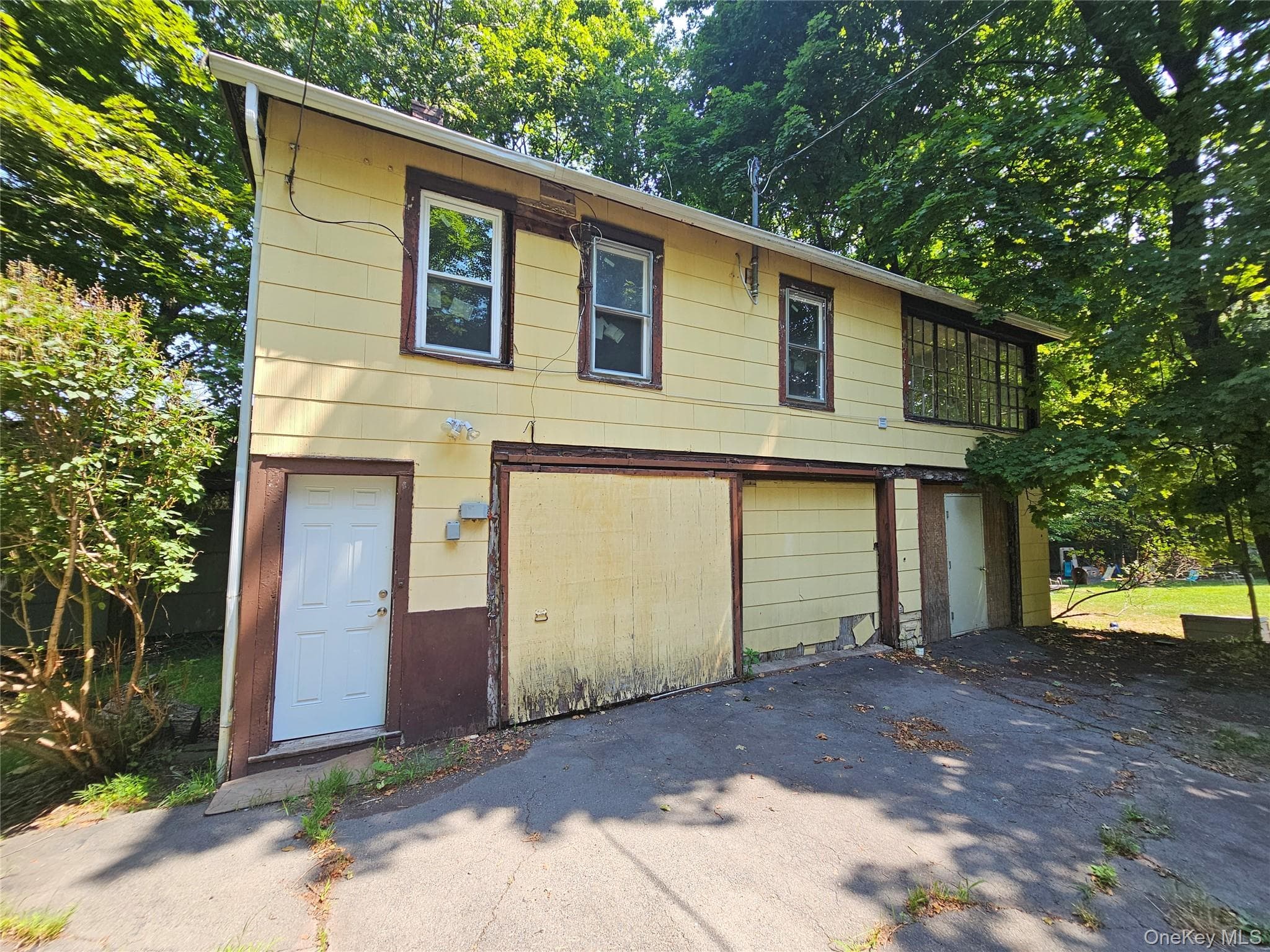 62 Clinton Avenue thumbnail 36