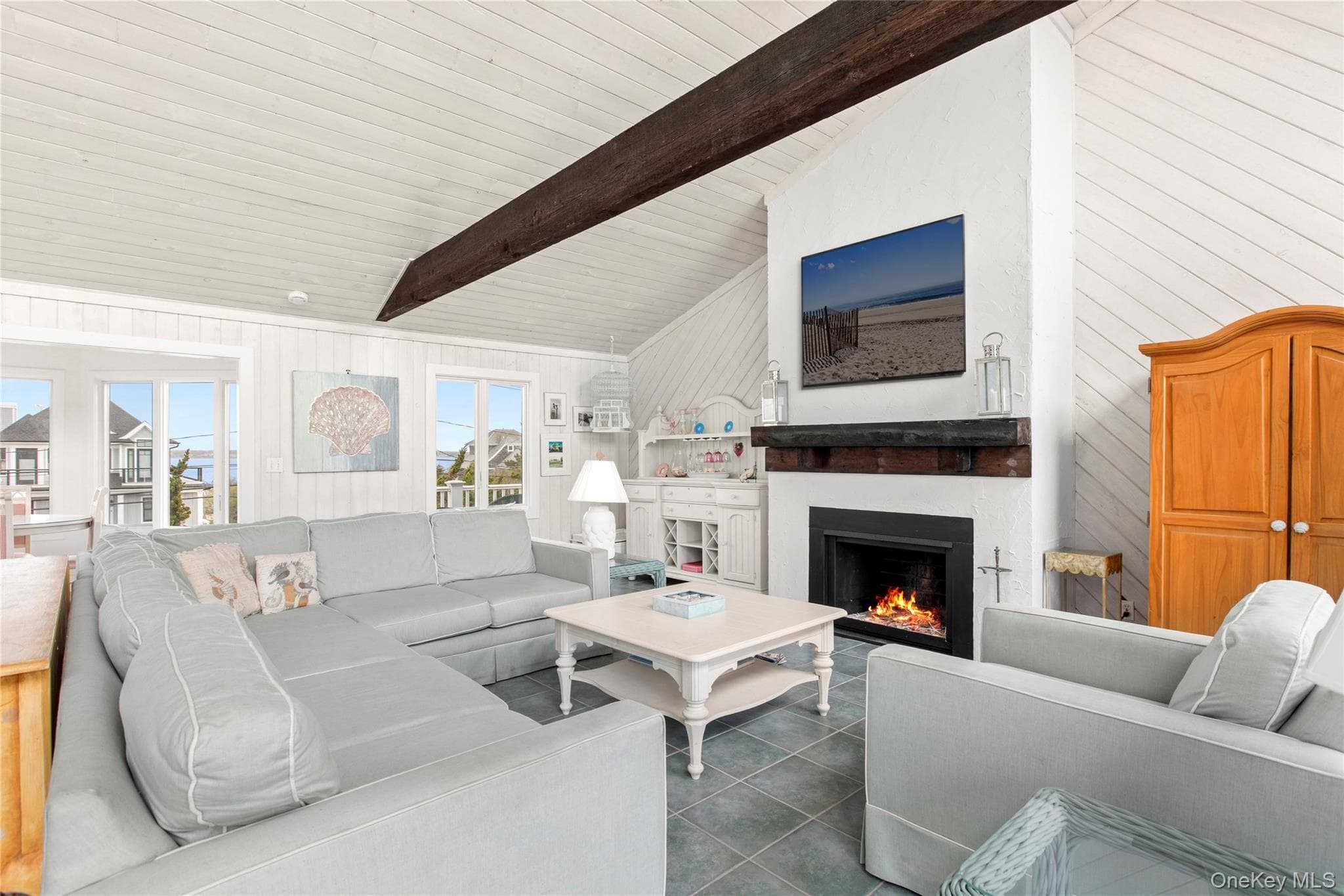 627 Dune Road thumbnail 6