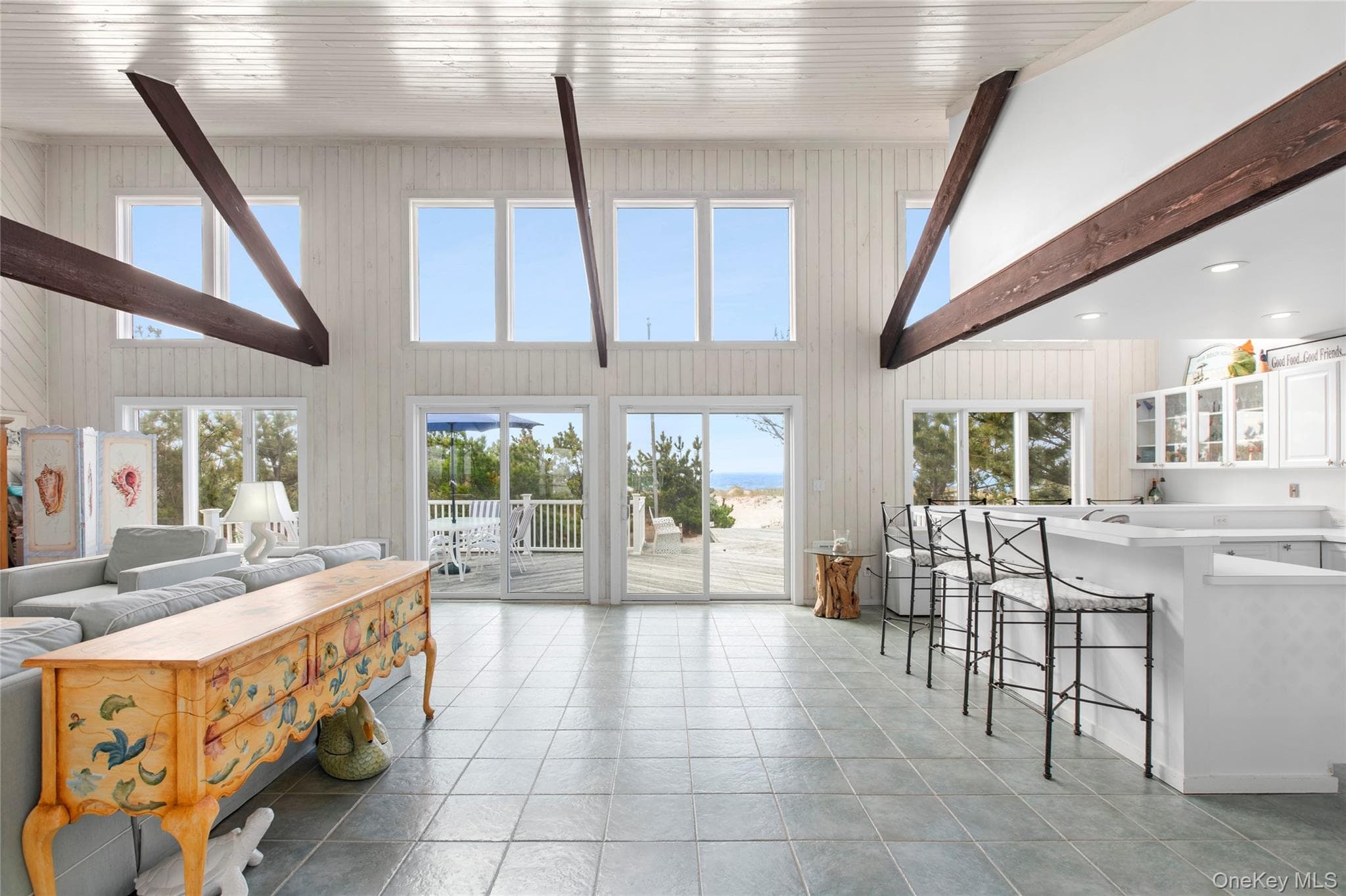 627 Dune Road thumbnail 8