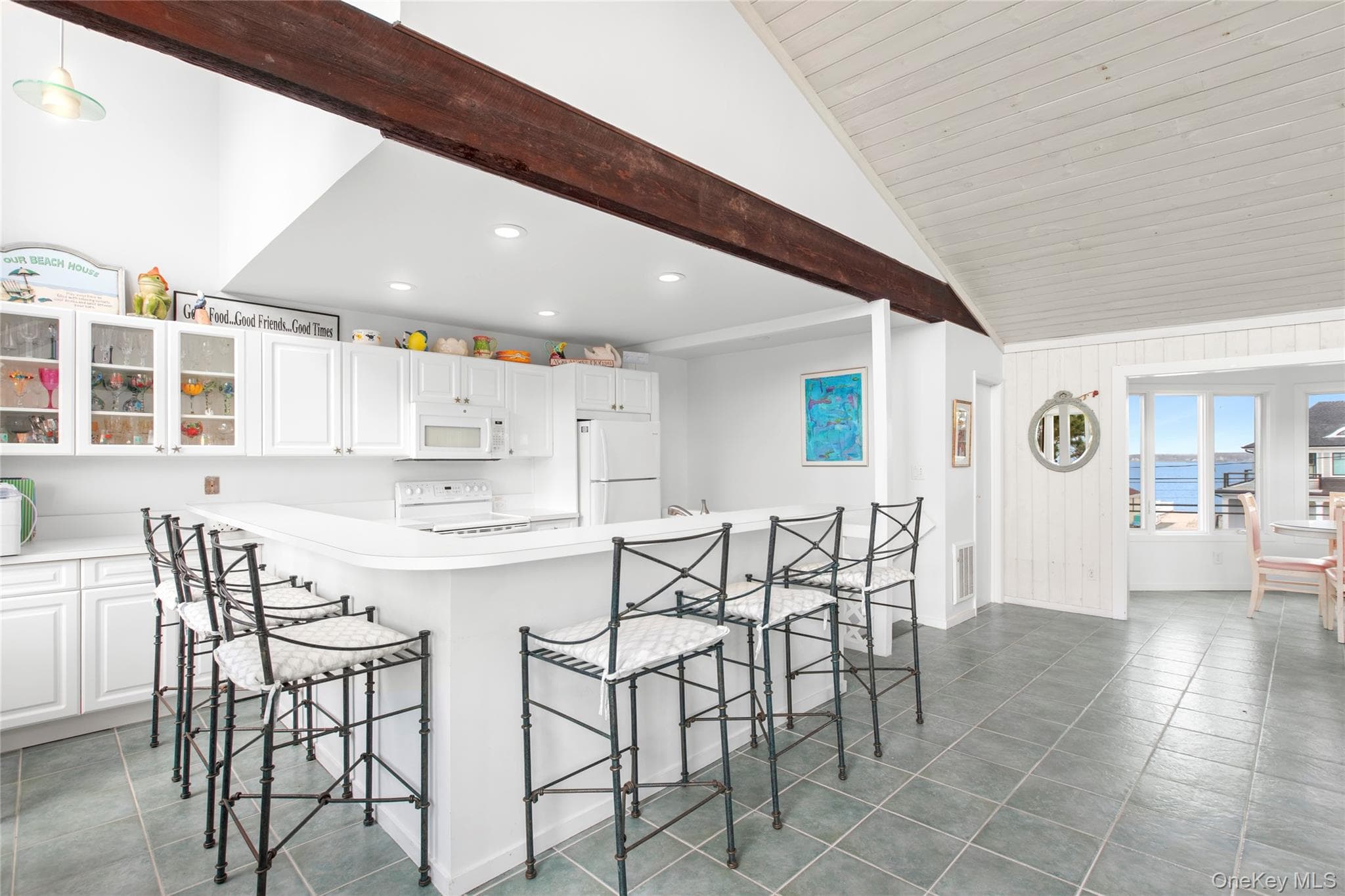 627 Dune Road thumbnail 9