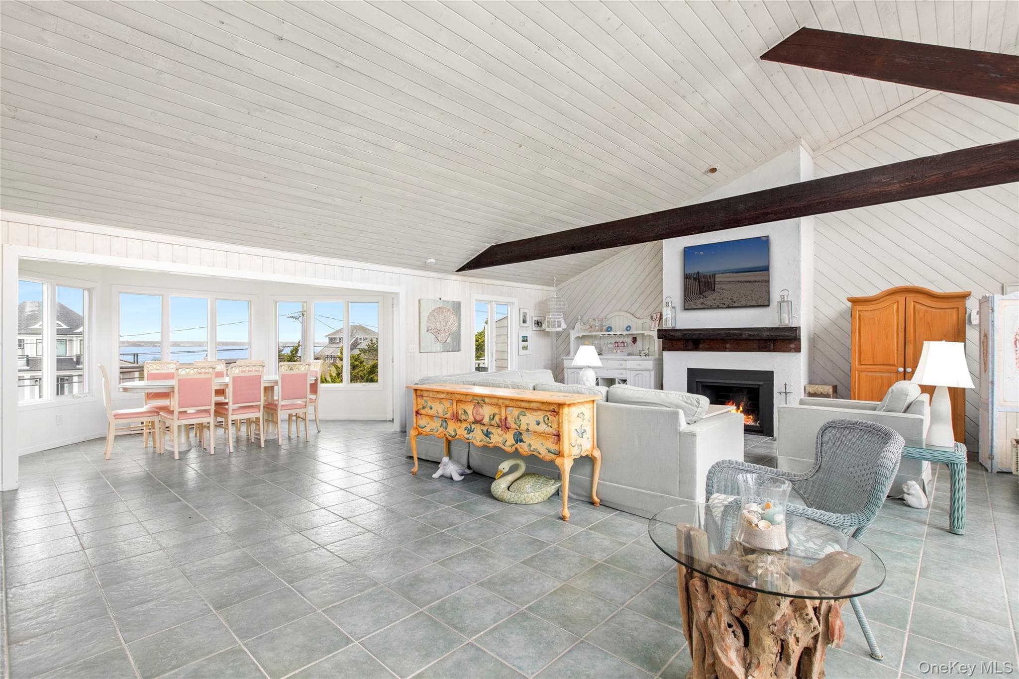 627 Dune Road thumbnail 7