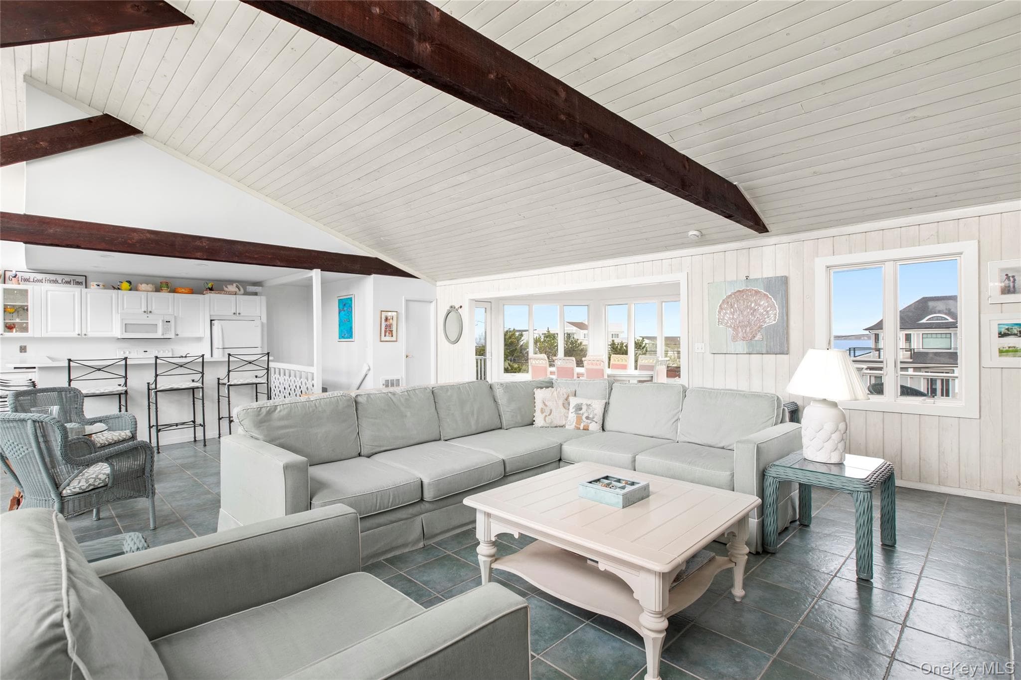 627 Dune Road thumbnail 5