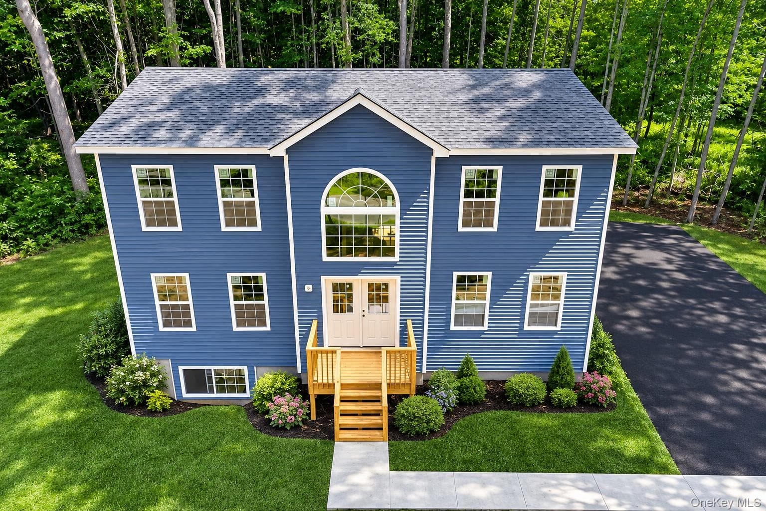 677 Marsh Road photo 1