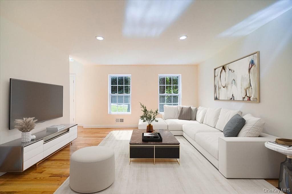 677 Marsh Road thumbnail 11