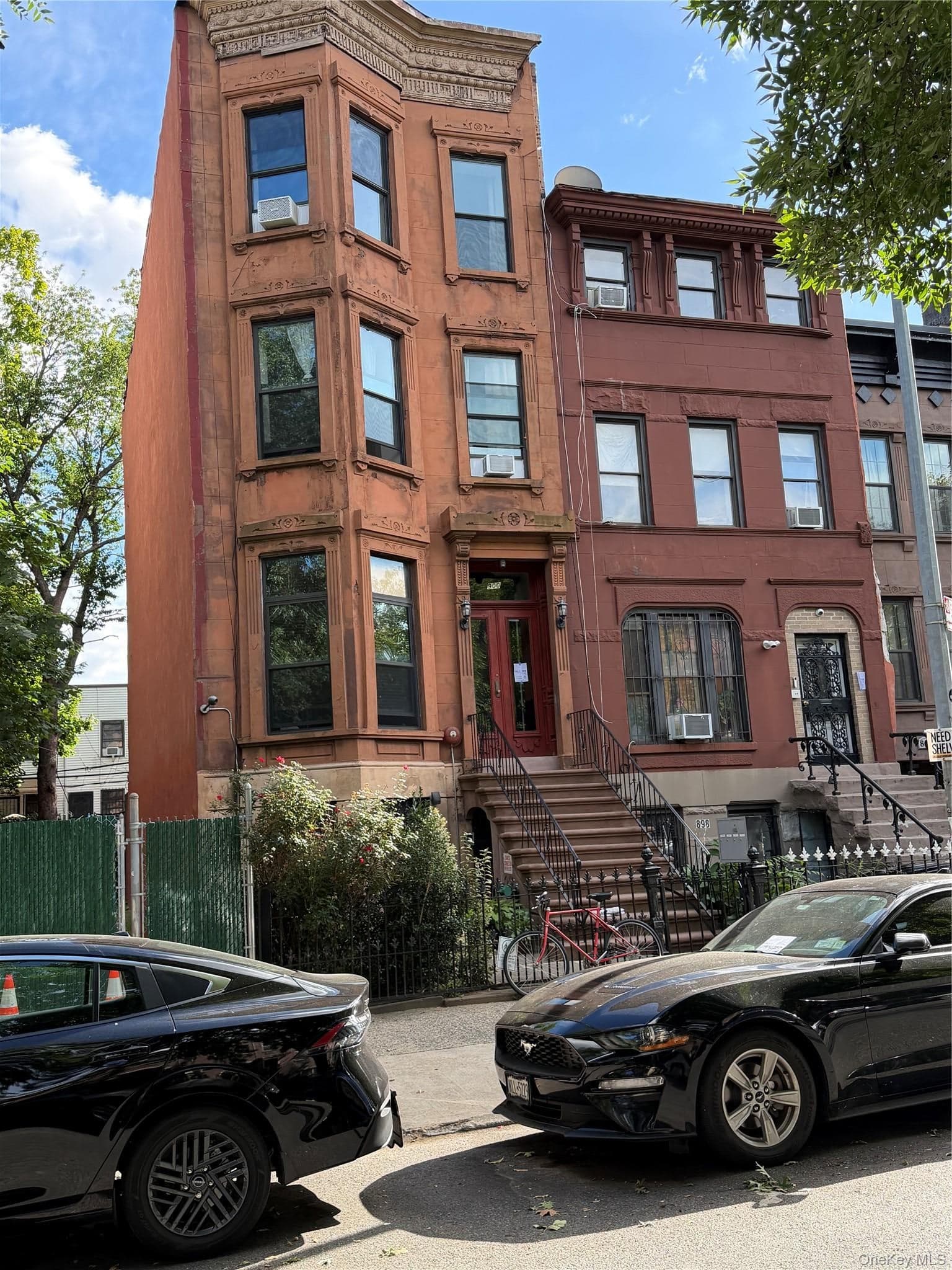 900A Greene Avenue thumbnail 4