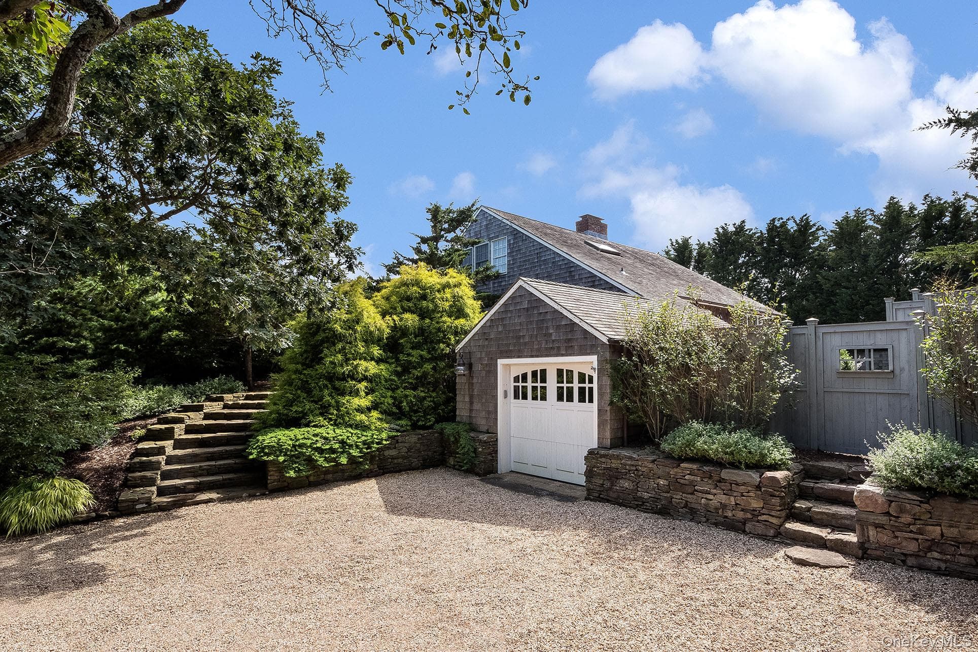 74 Hampton Lane thumbnail 4