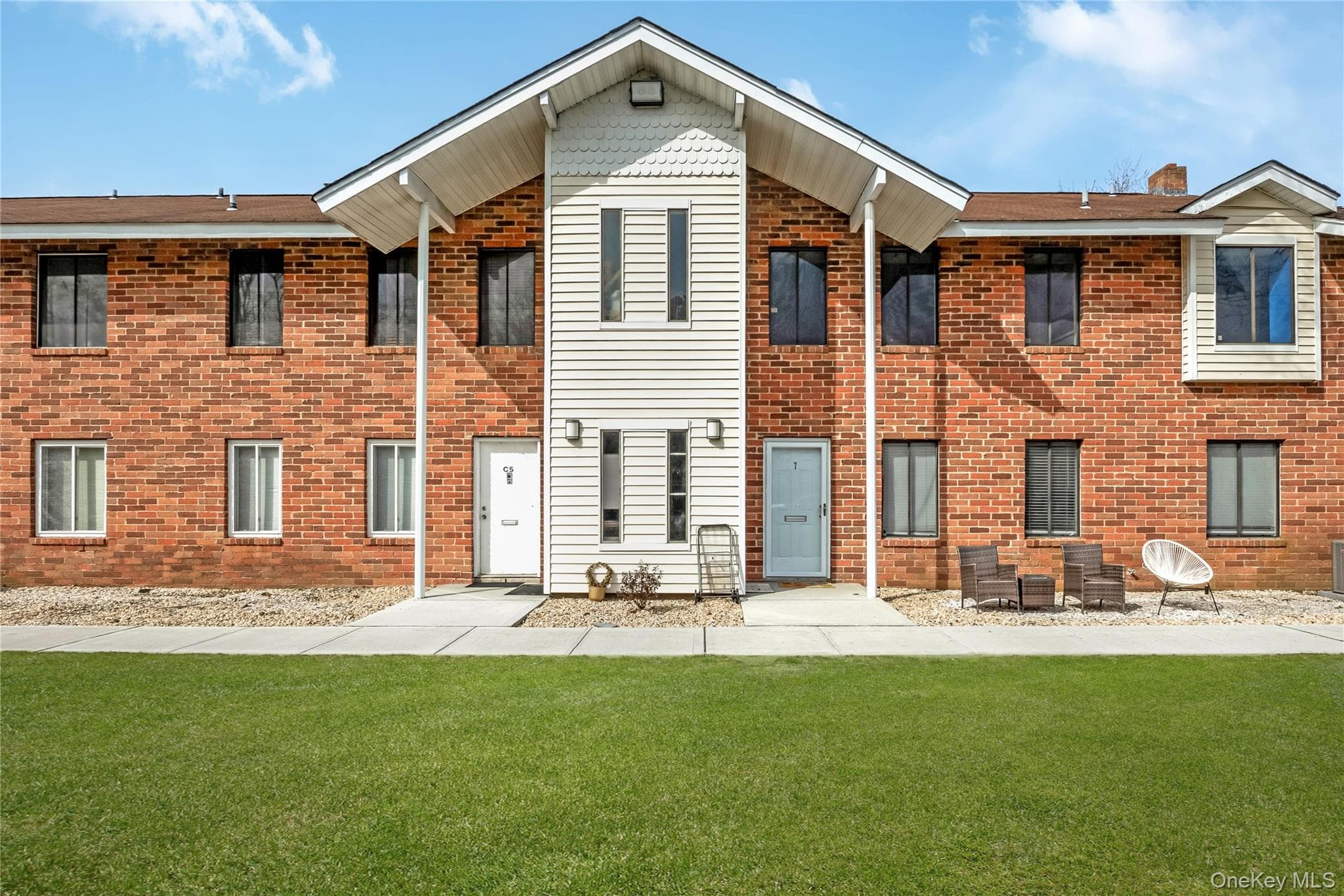 8 Cheyenne Court Unit: 8, Coram