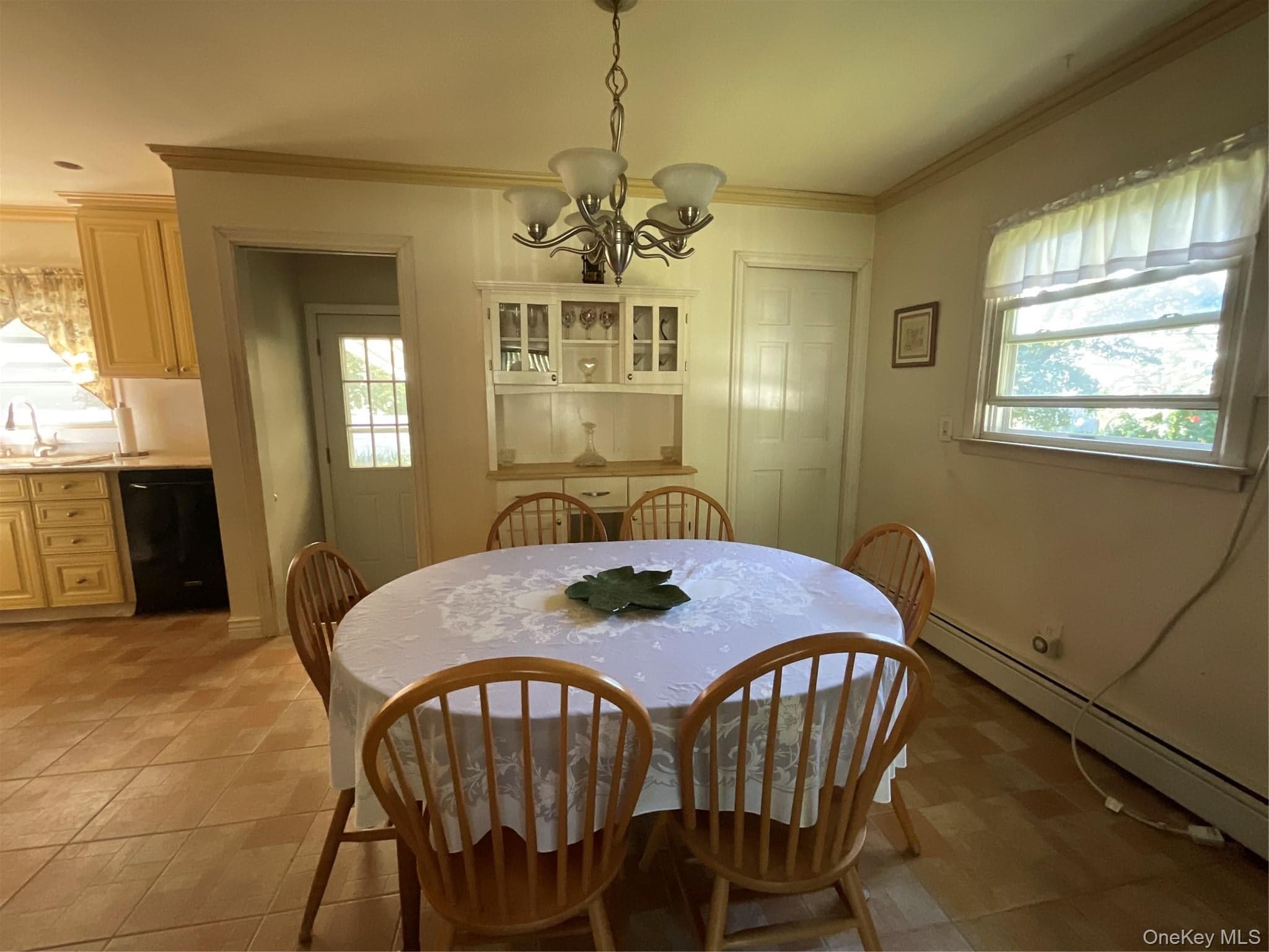 28 Pleasant Avenue thumbnail 8