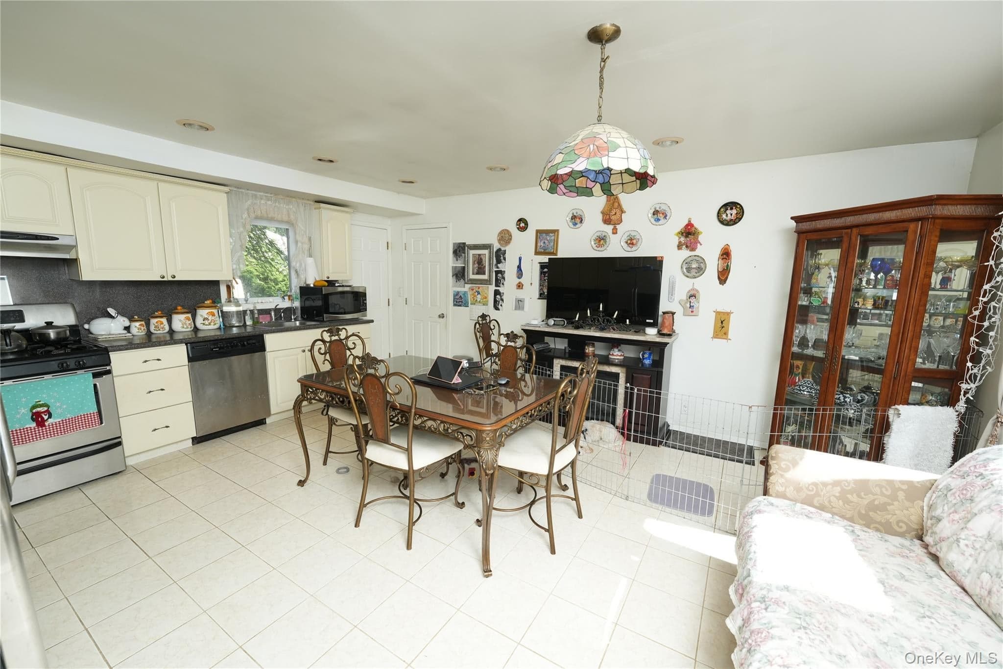 368 Merrifield Avenue thumbnail 8