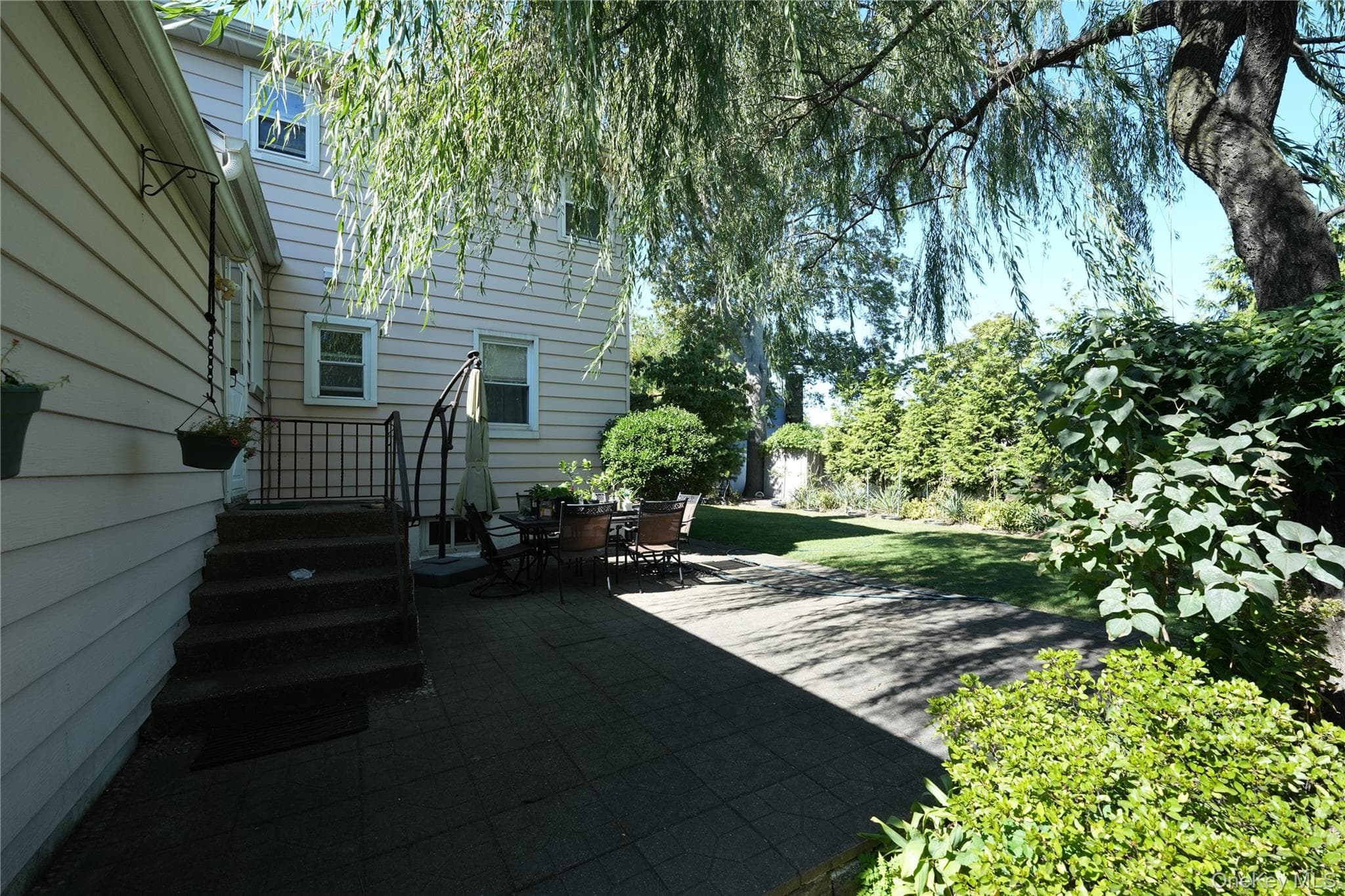 368 Merrifield Avenue thumbnail 16