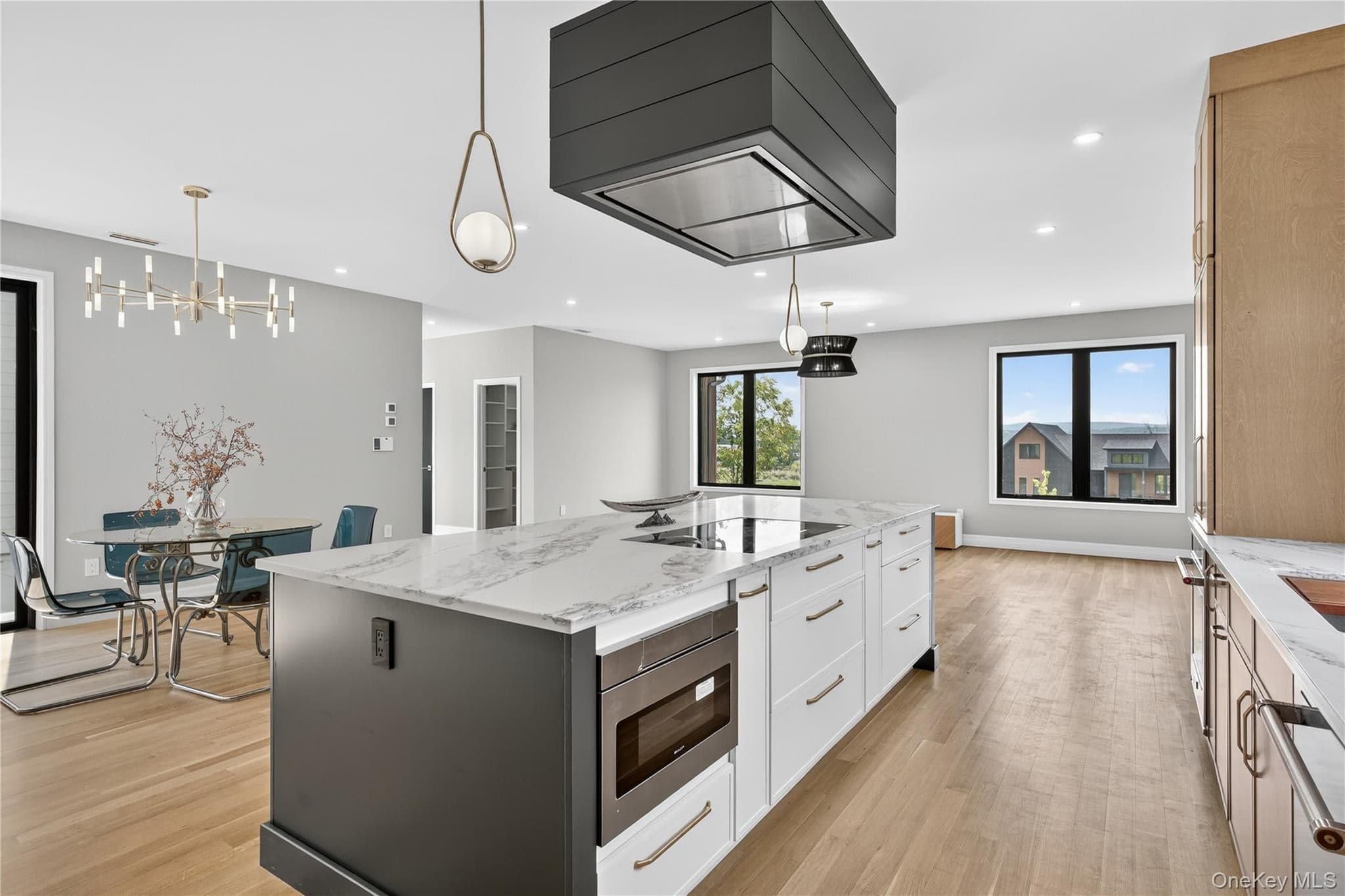 14 Warwick Isle Boulevard thumbnail 13