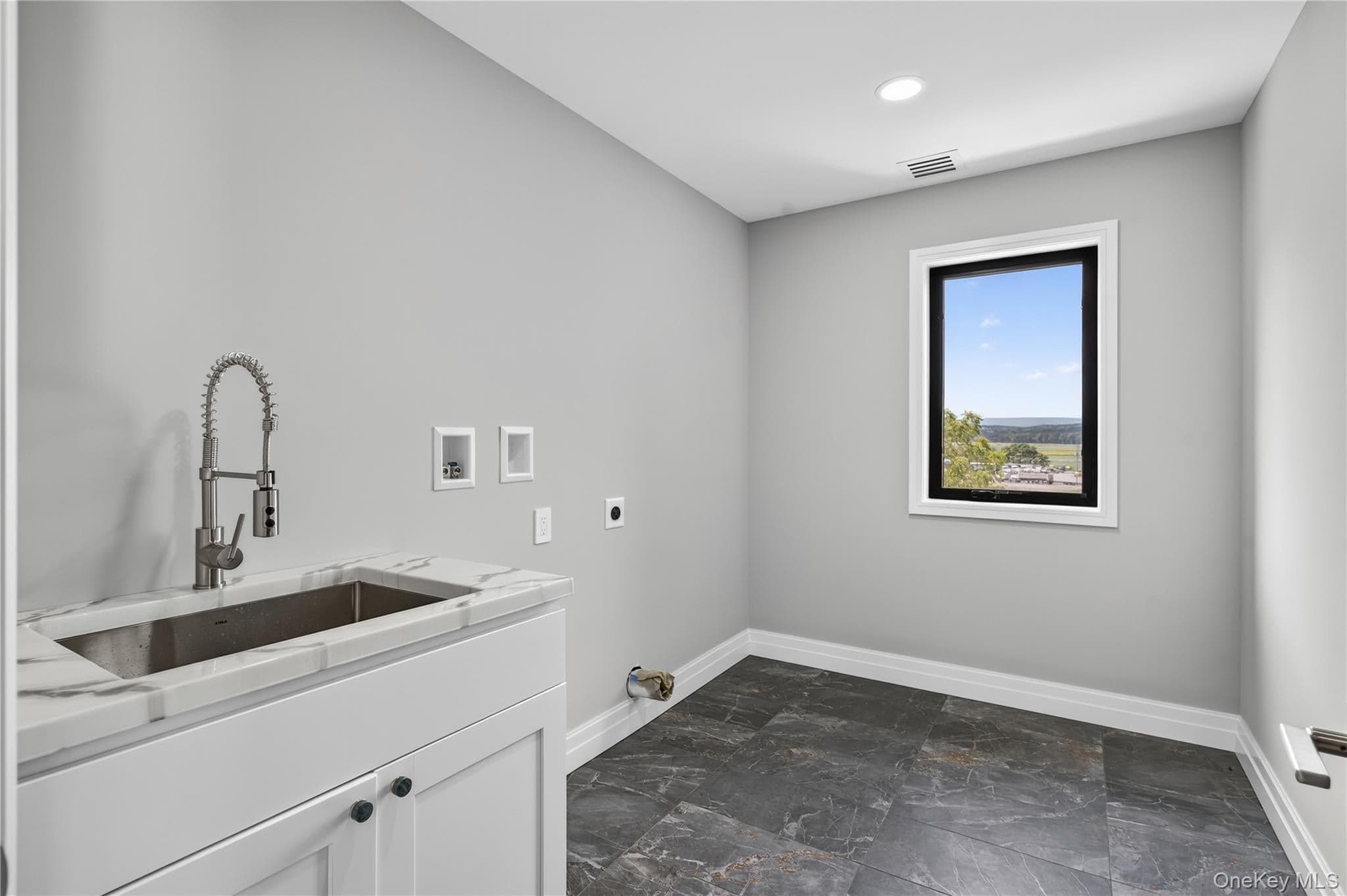 14 Warwick Isle Boulevard thumbnail 20