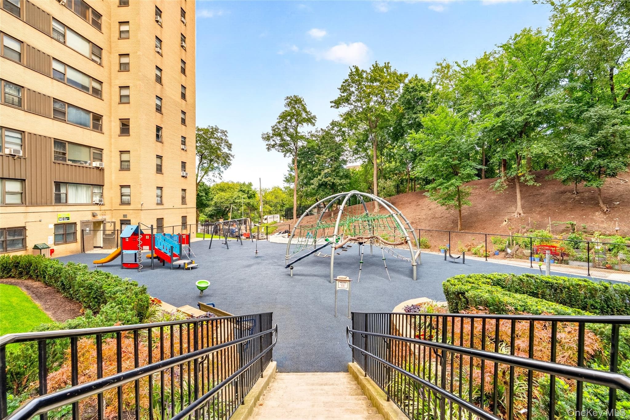 5 Fordham Hill Oval Unit: 16B thumbnail 43