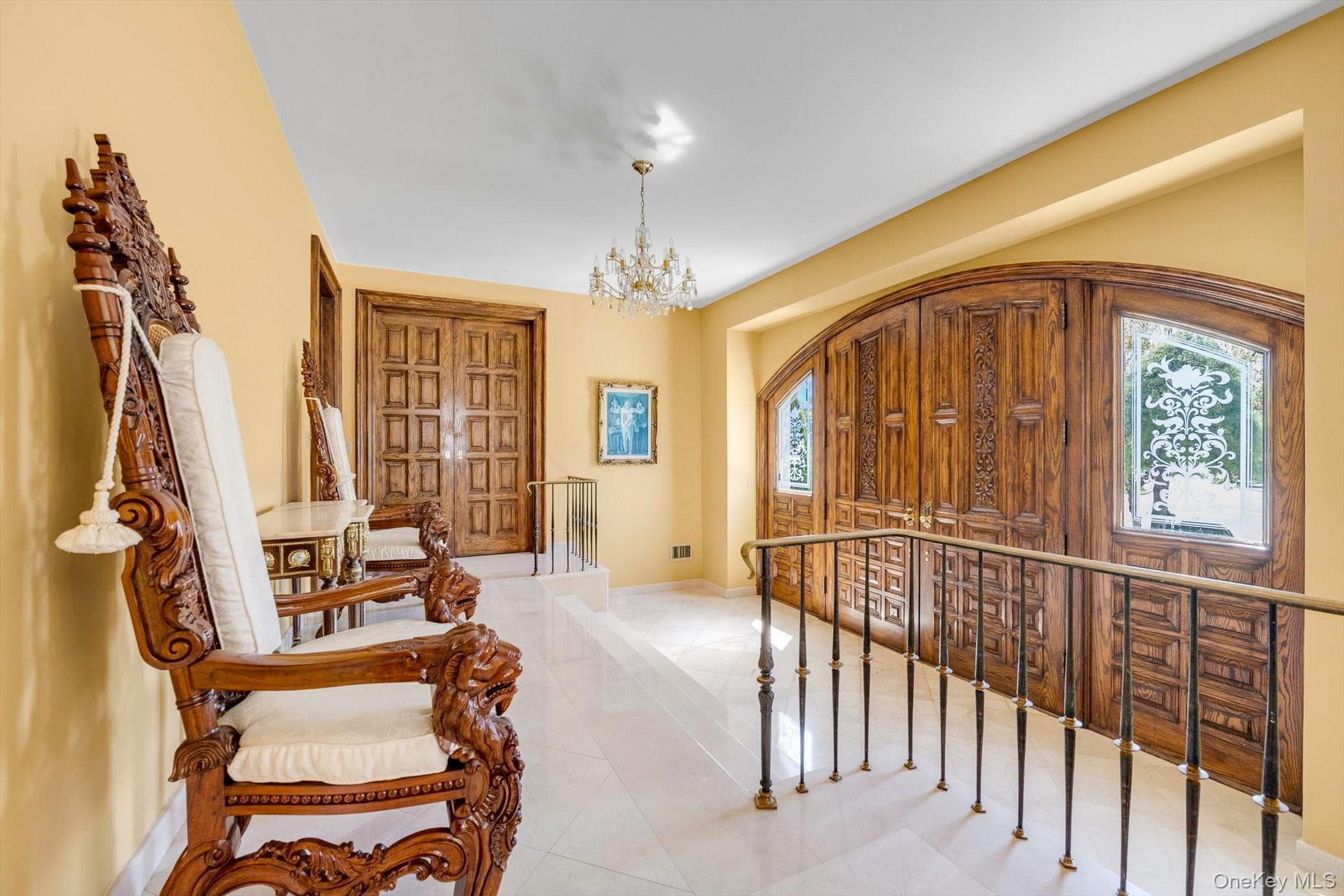 118 Malba Drive thumbnail 3