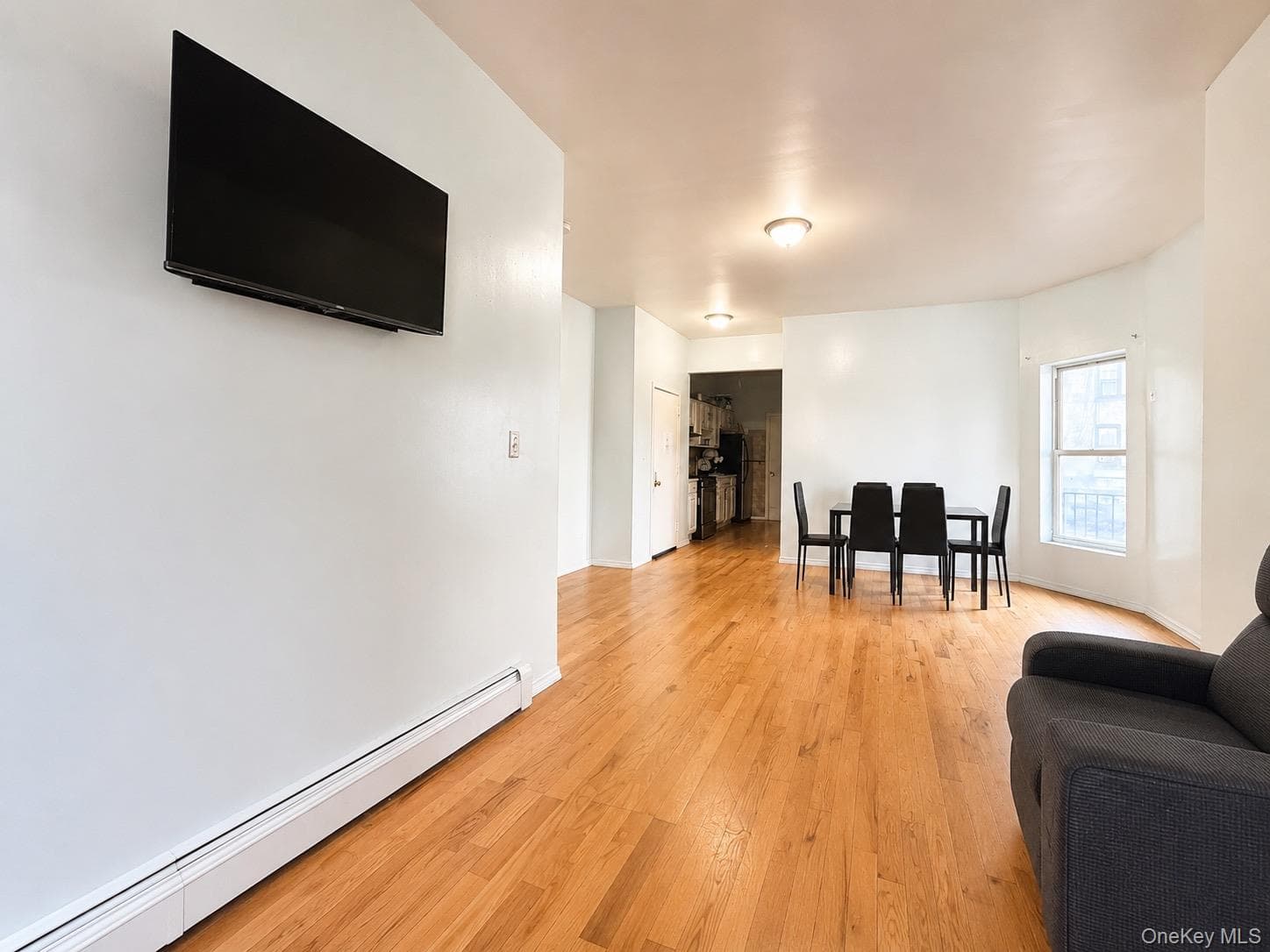 919 Bryant Avenue thumbnail 17