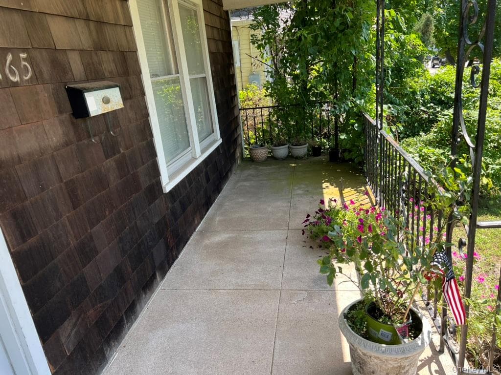 165 Ocean Avenue thumbnail 22
