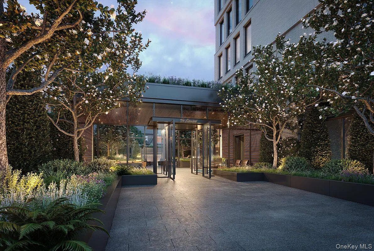 21-21 31st Street Unit: 4J thumbnail 11