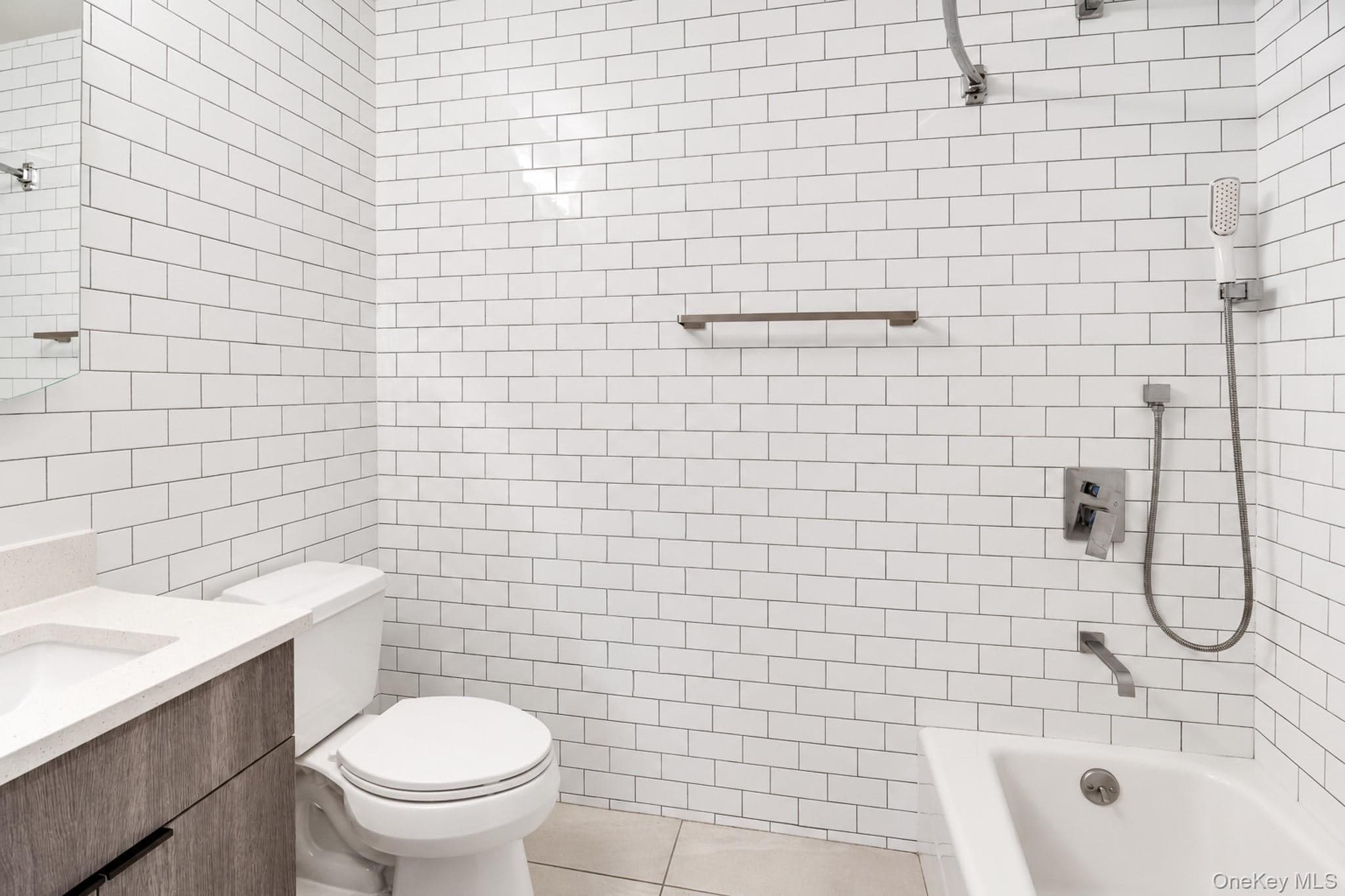 1652 Stillwell Avenue Unit: 2B thumbnail 7