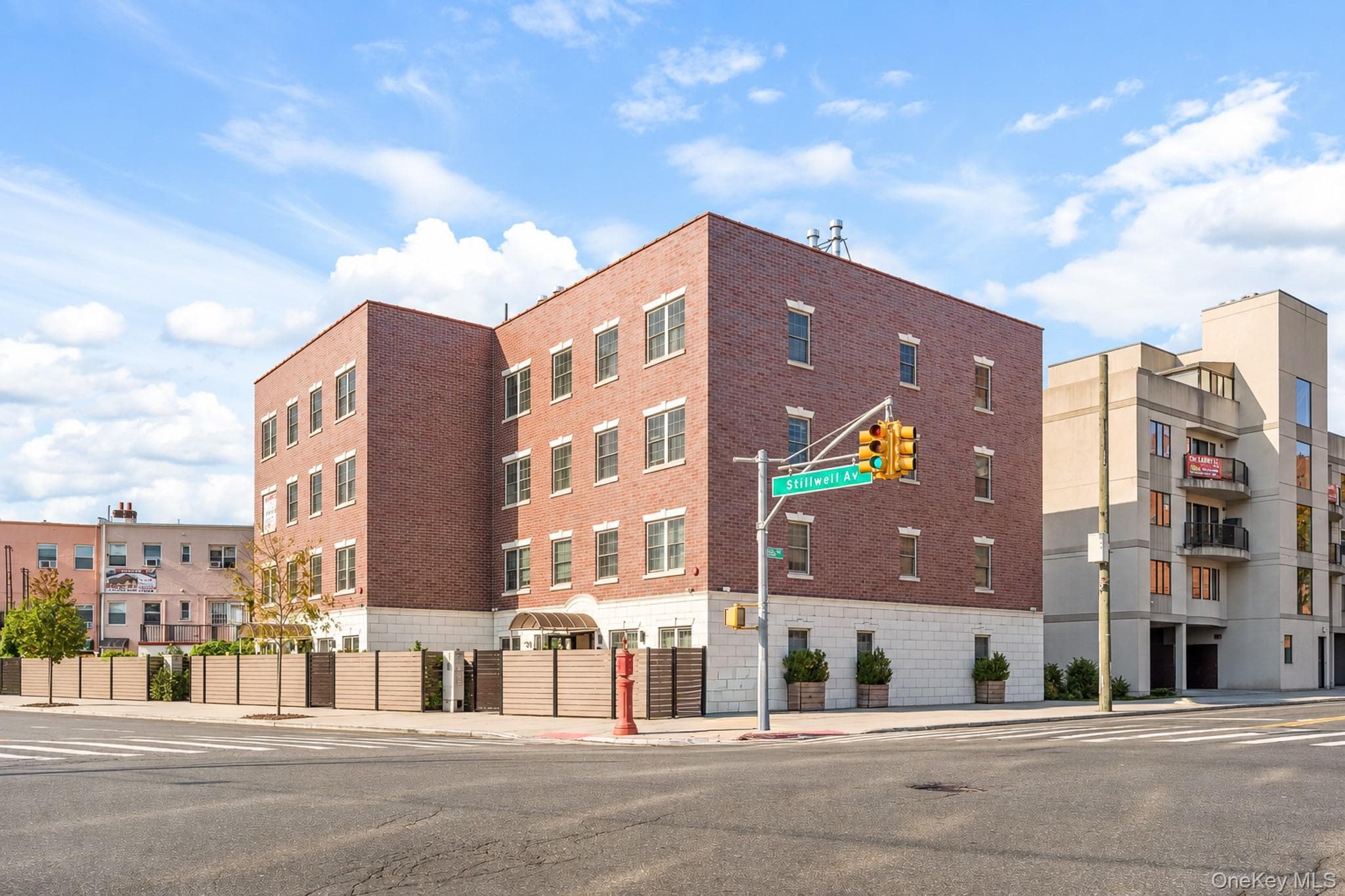 1652 Stillwell Avenue Unit: 2B thumbnail 9