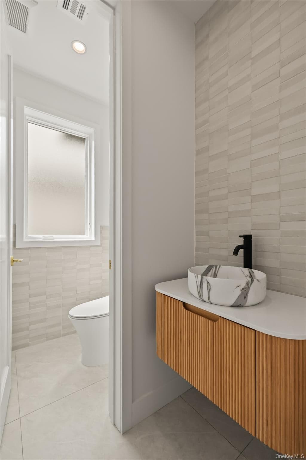 48 Noyes Avenue Unit: 201 thumbnail 12