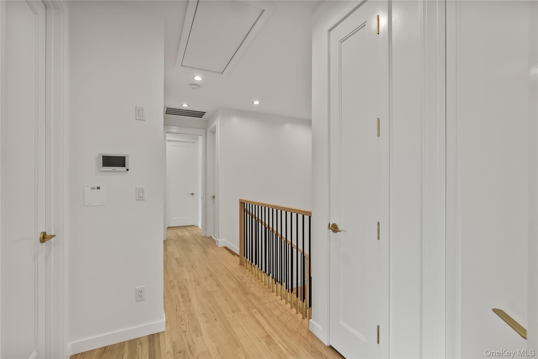 48 Noyes Avenue Unit: 201 thumbnail 25