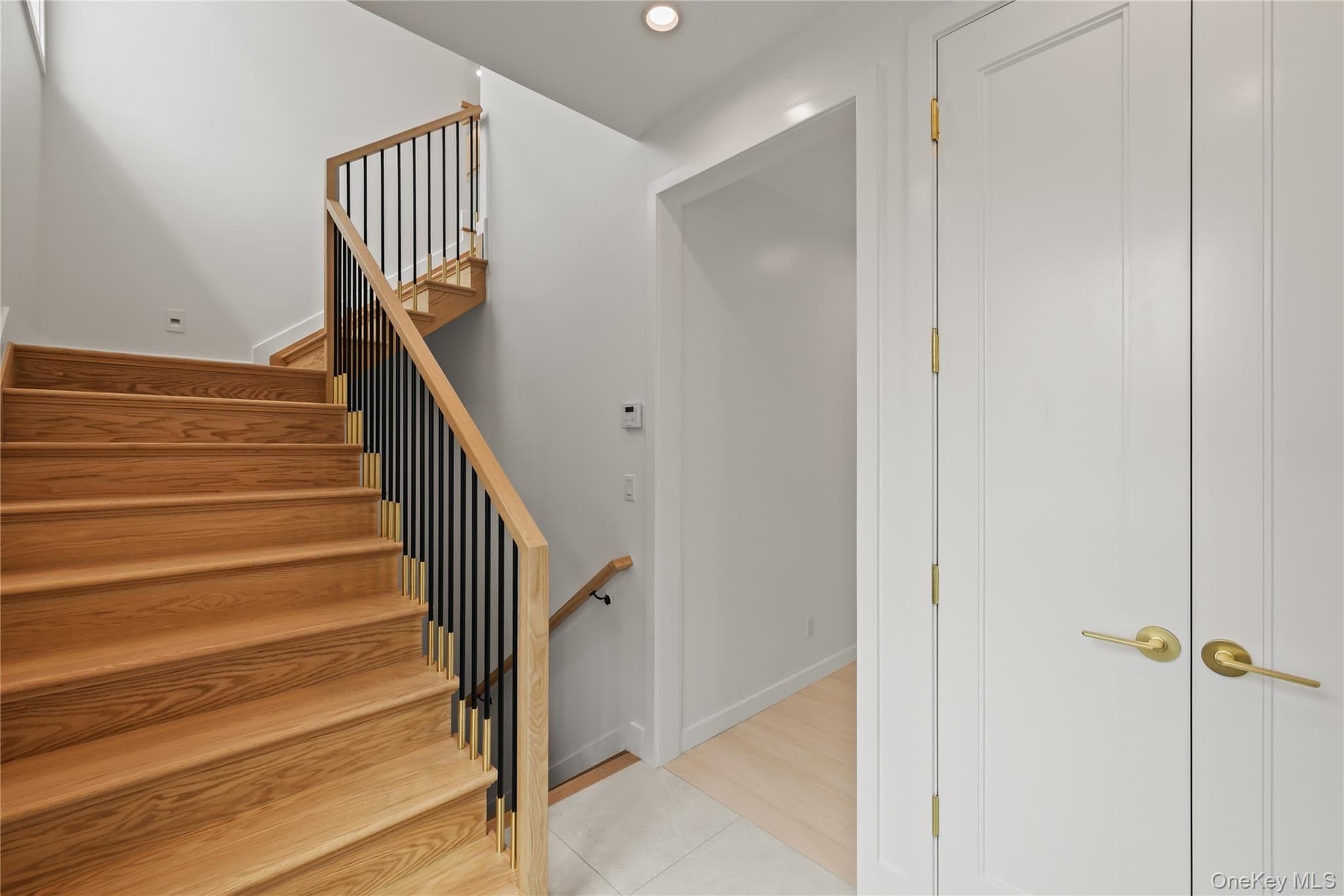 48 Noyes Avenue Unit: 201 thumbnail 7