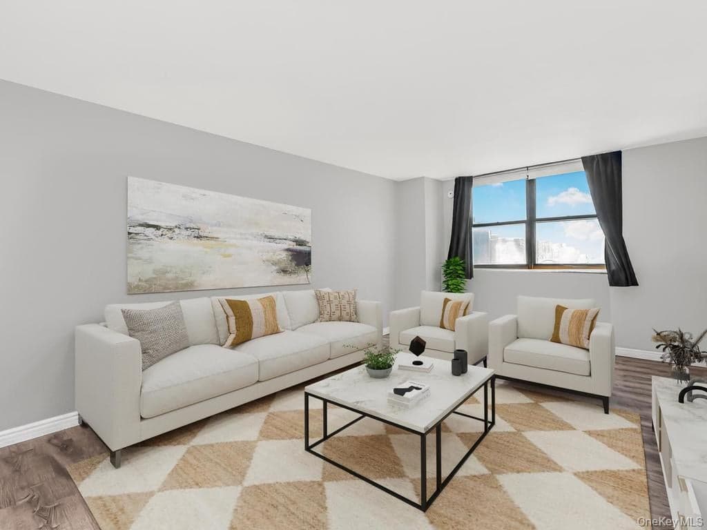 920 Metcalf Avenue Unit: 14J thumbnail 6