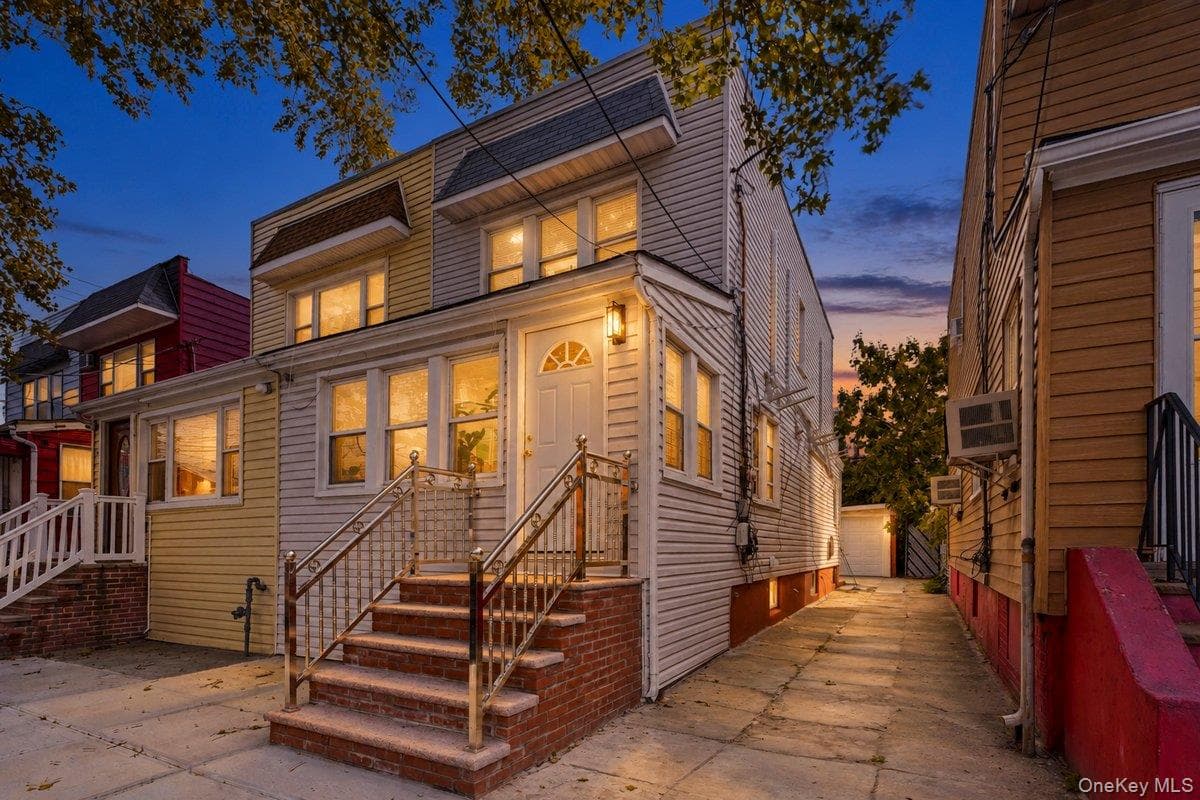 5433 44th Street photo 1