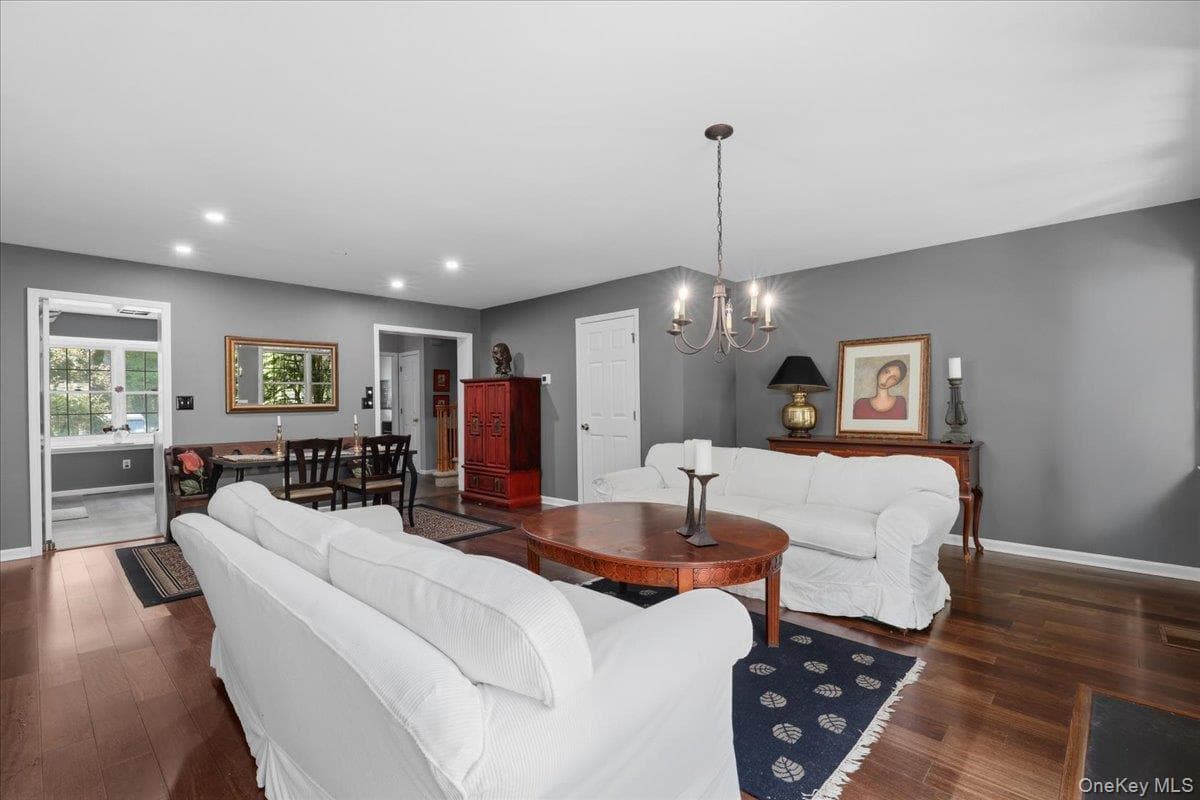 157 Jay Court thumbnail 6