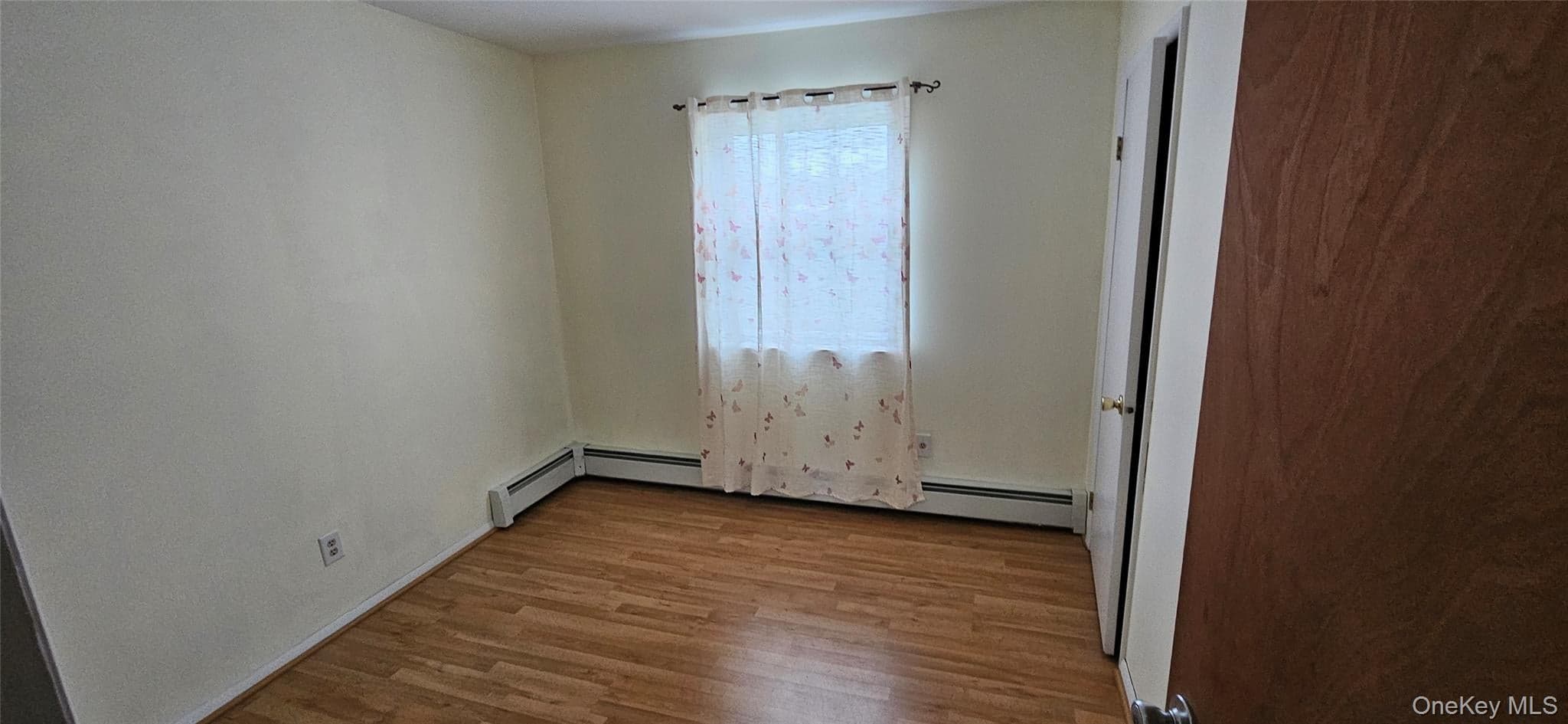 935 Homestead Avenue thumbnail 10