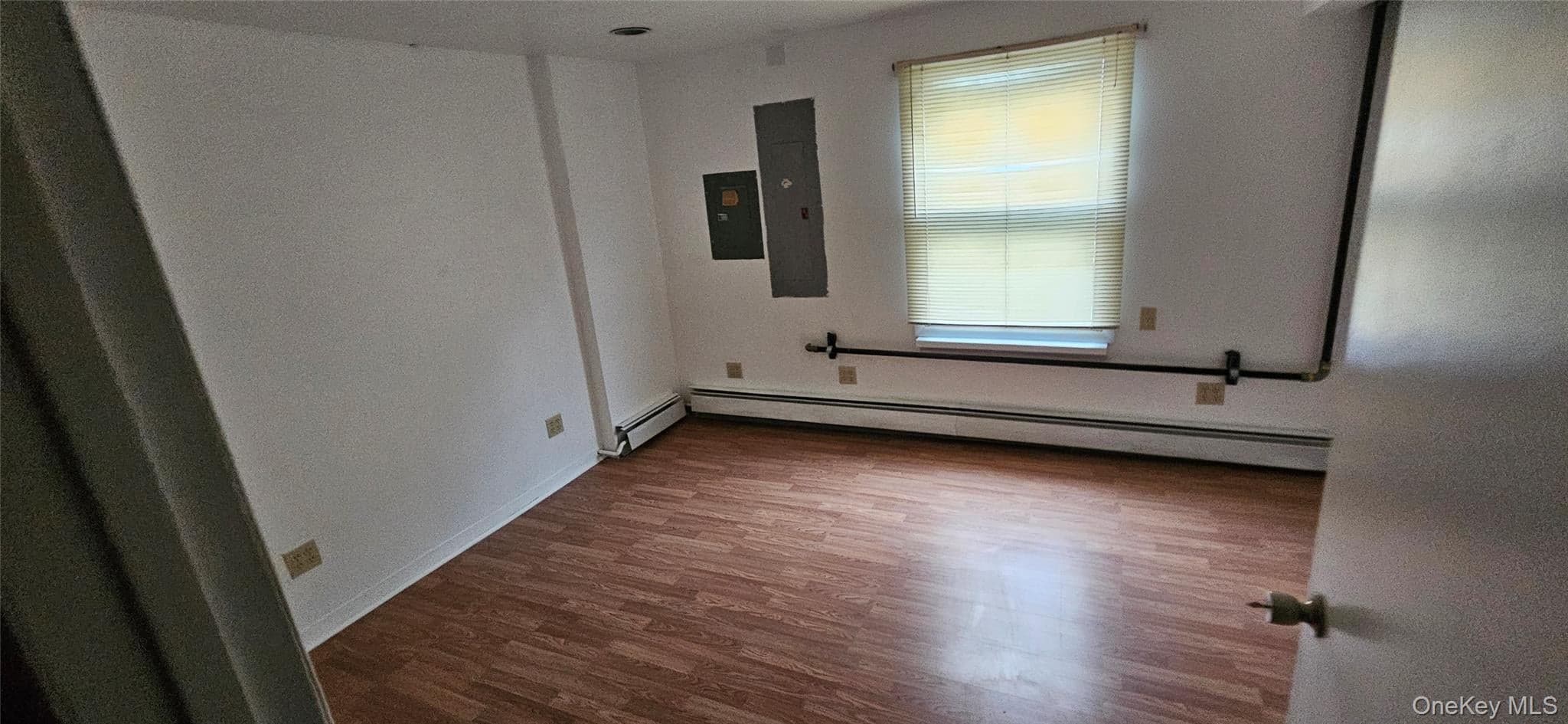 935 Homestead Avenue thumbnail 18