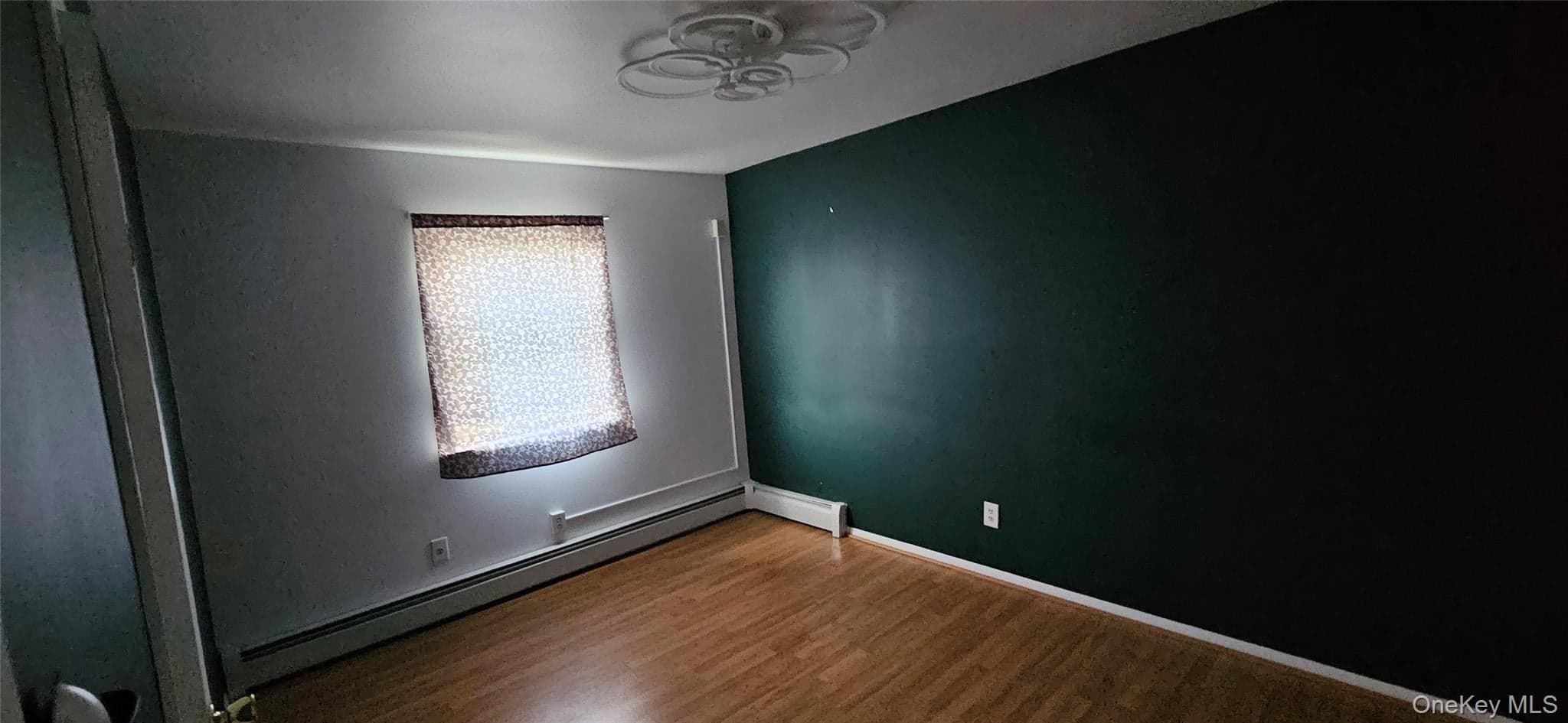 935 Homestead Avenue thumbnail 11