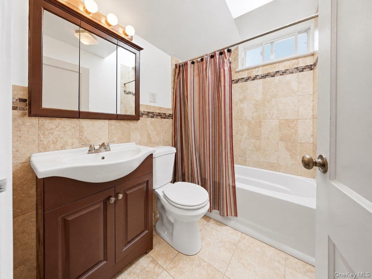 140 Whitman Road thumbnail 16
