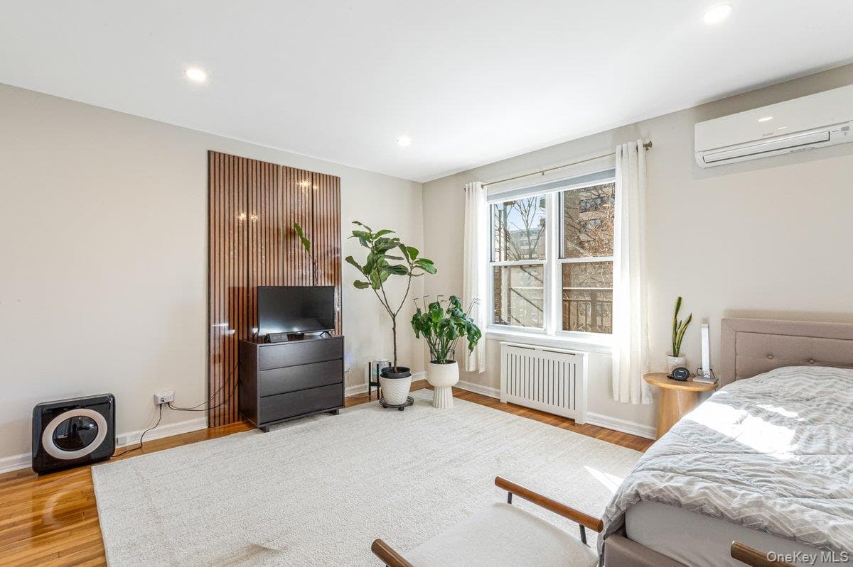 162-01 Powells Cove Boulevard Unit: 2D thumbnail 24