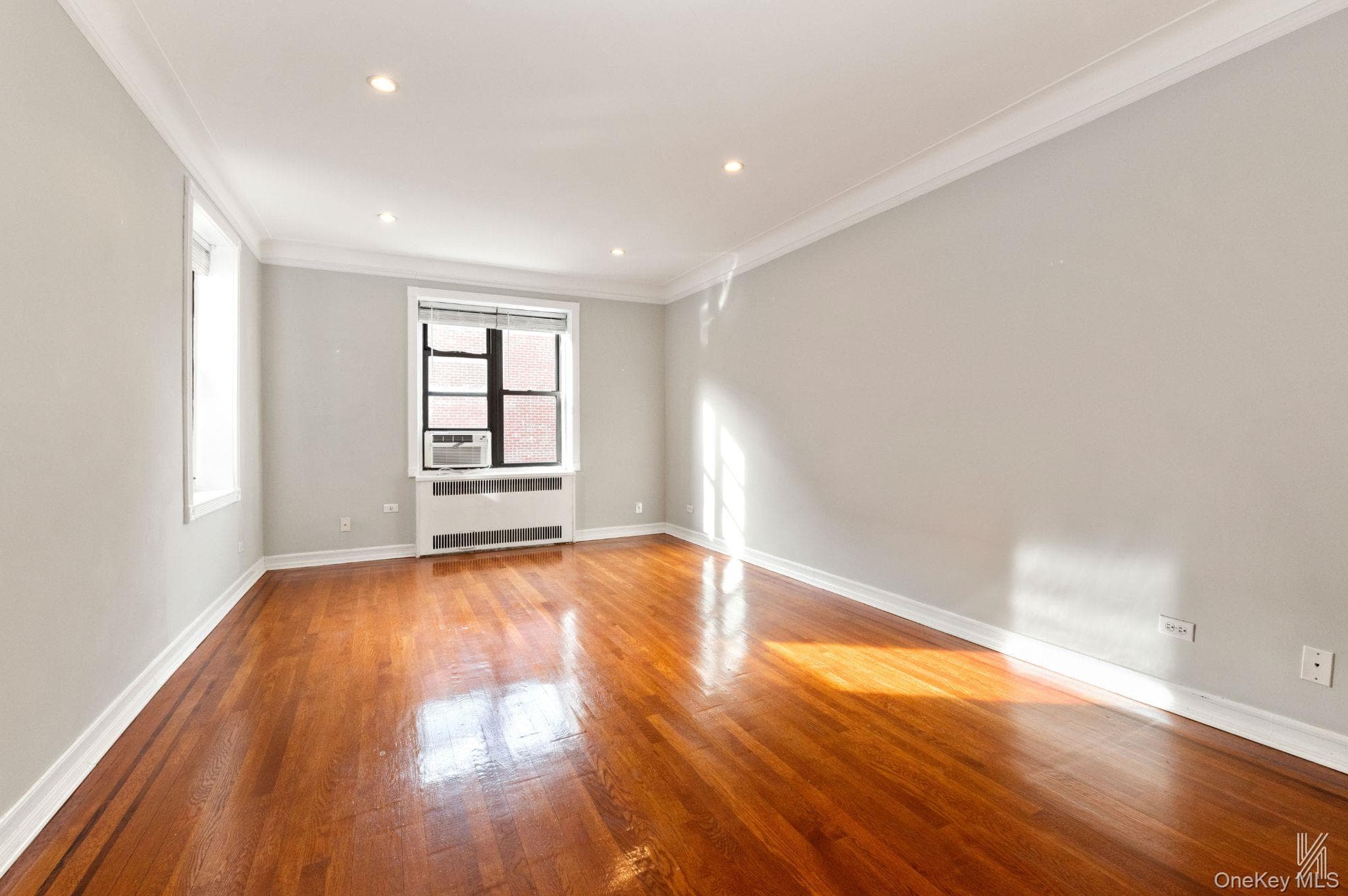 25-40 31st Avenue Unit: 6E thumbnail 6