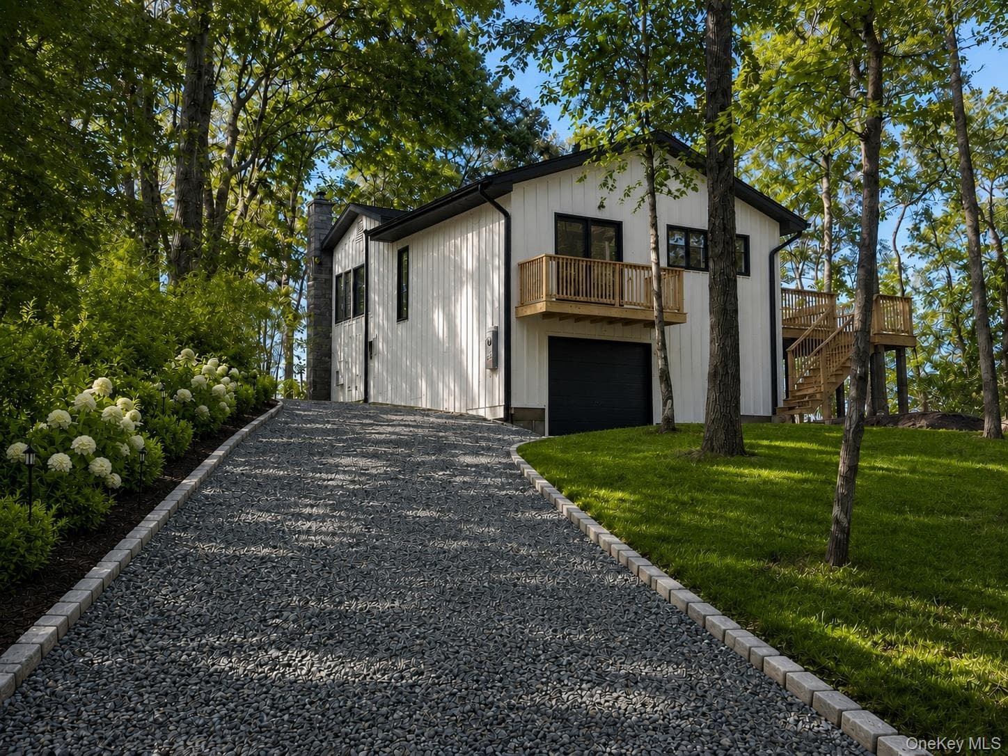 46 Red Cedar Point Road photo 1