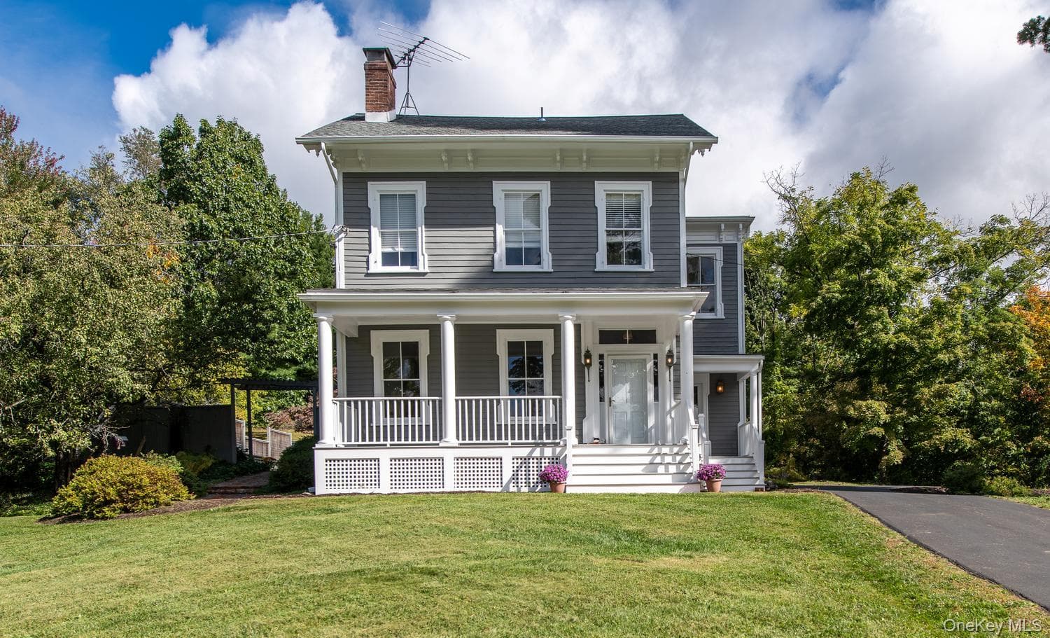 5 Vail Road, Poughkeepsie