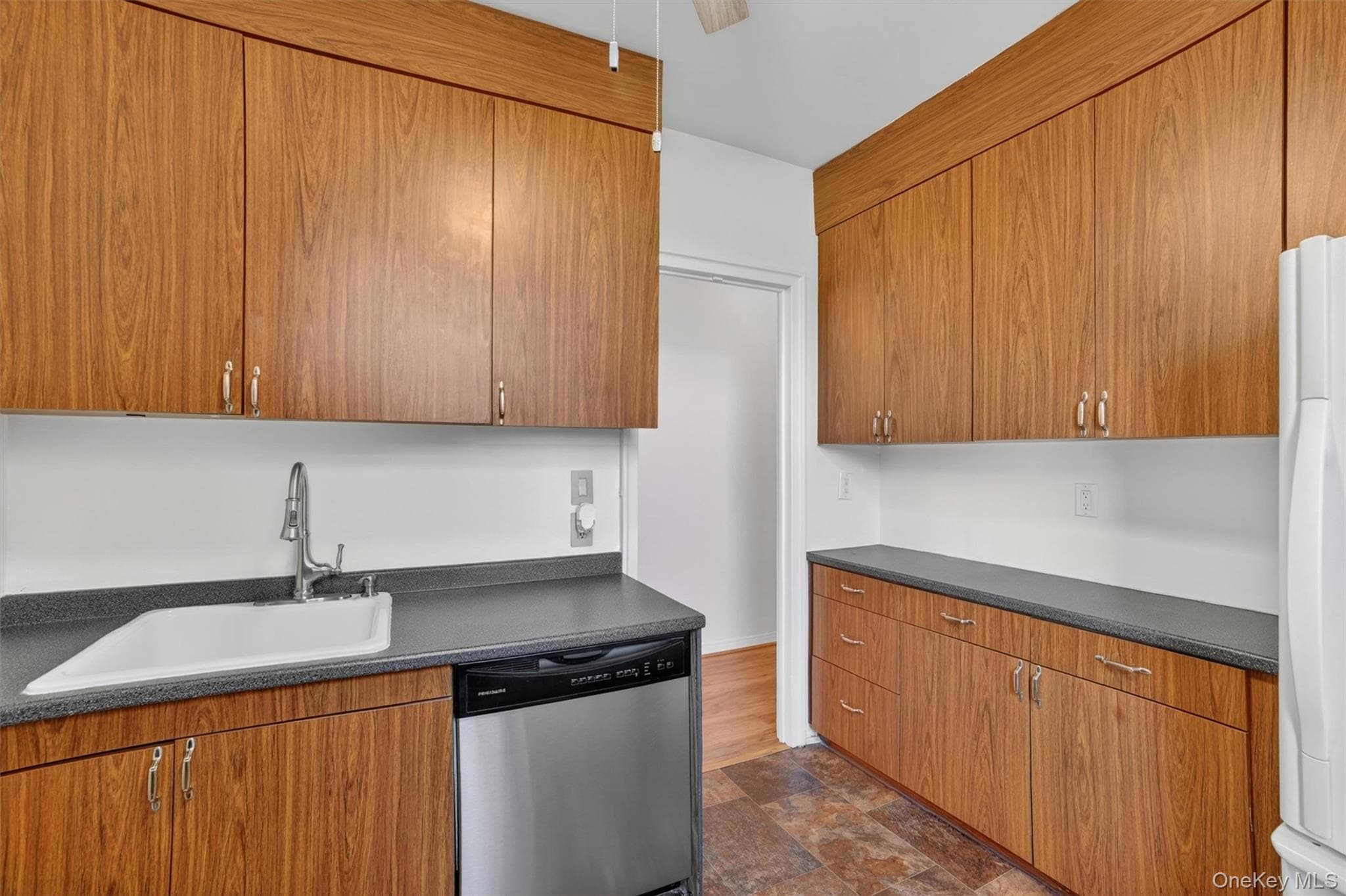 1 Bronxville Road Unit: 6A thumbnail 6