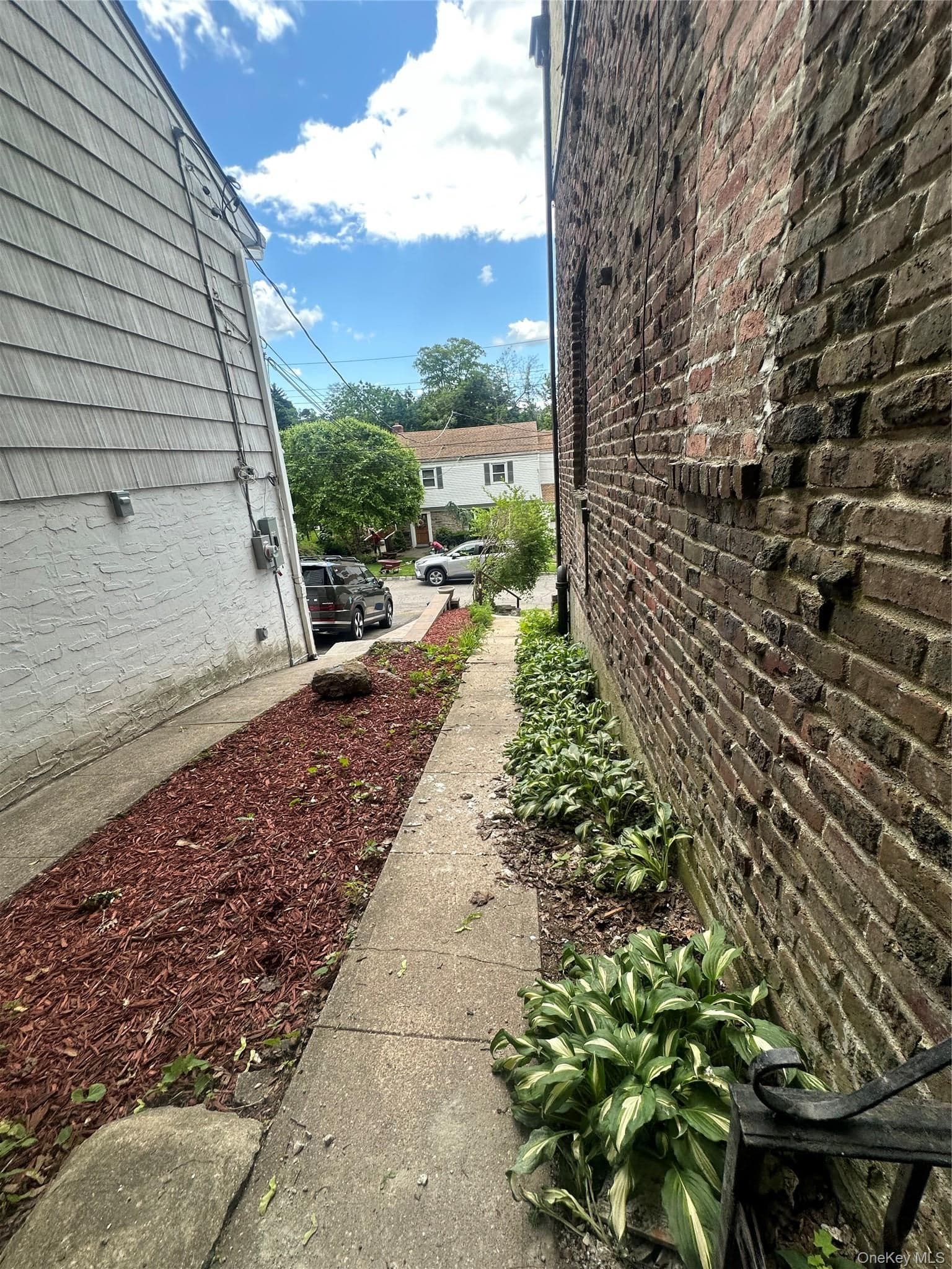 55 Brookdale Drive thumbnail 7
