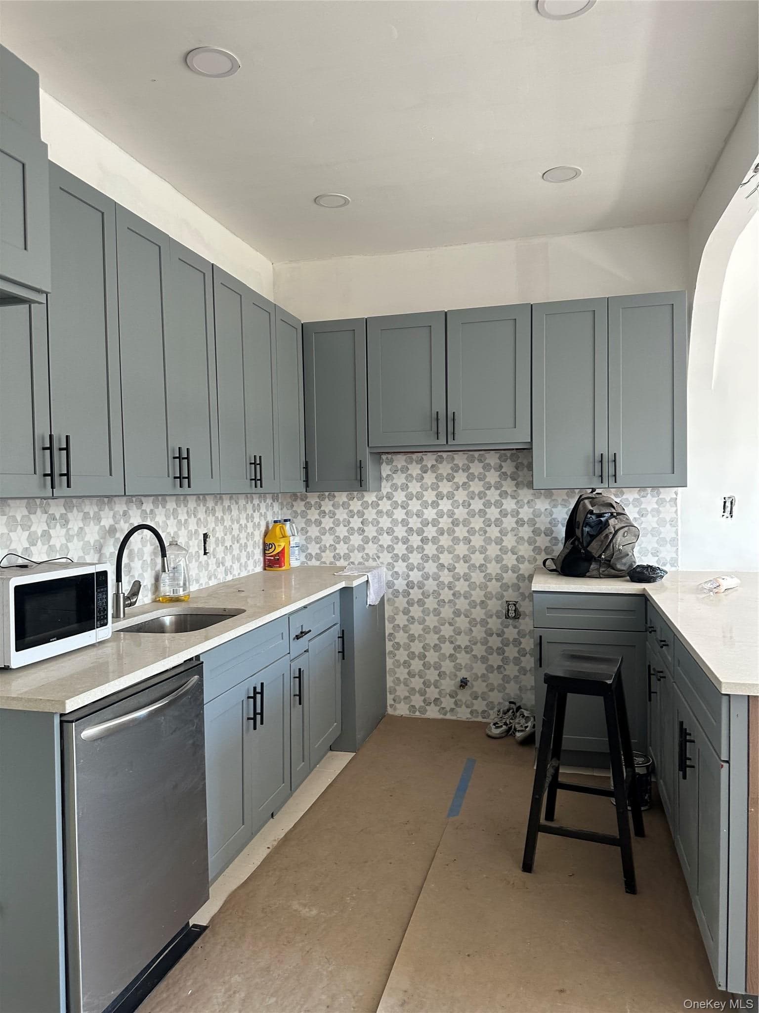 55 Brookdale Drive thumbnail 3