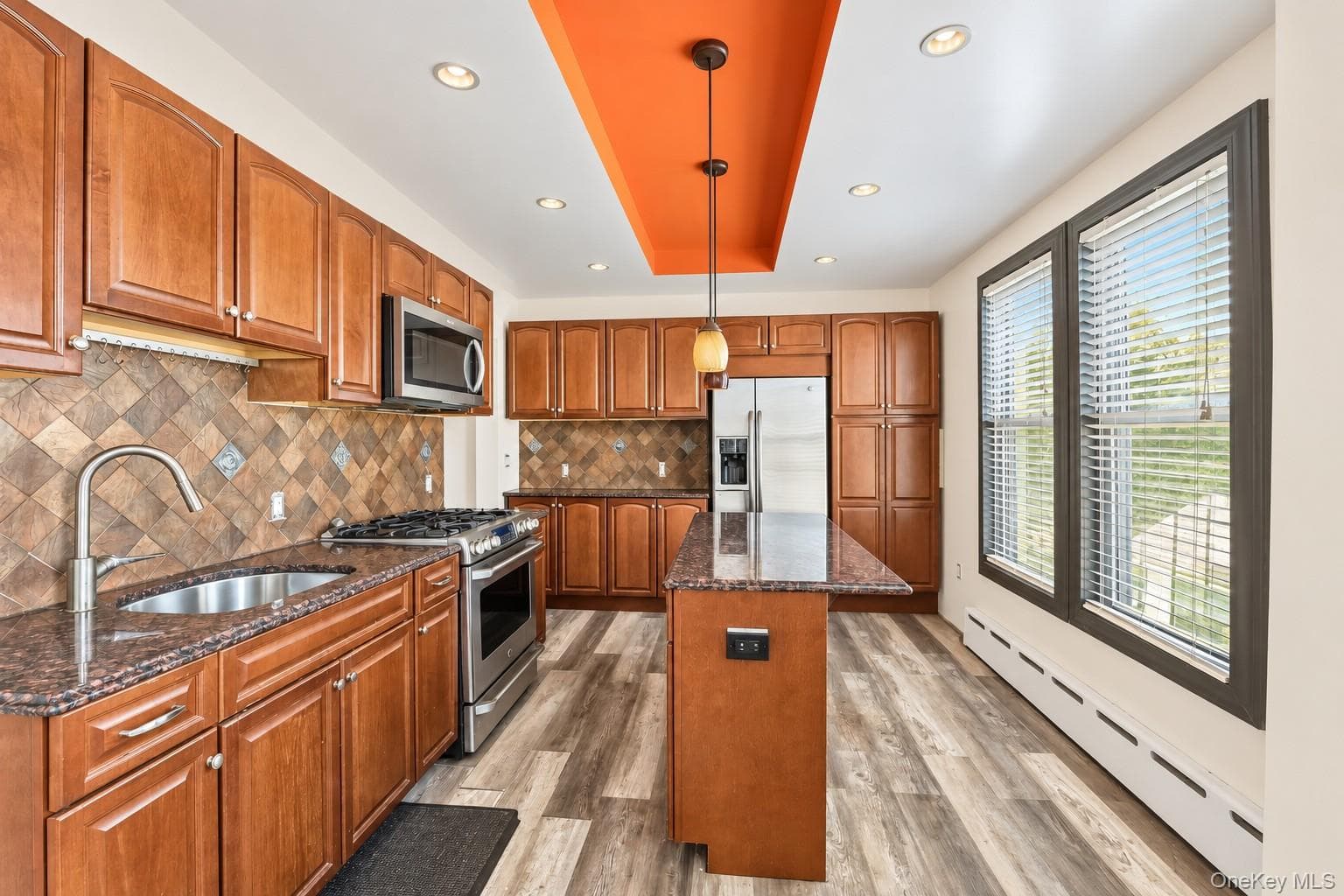 119 E Lincoln Avenue thumbnail 19